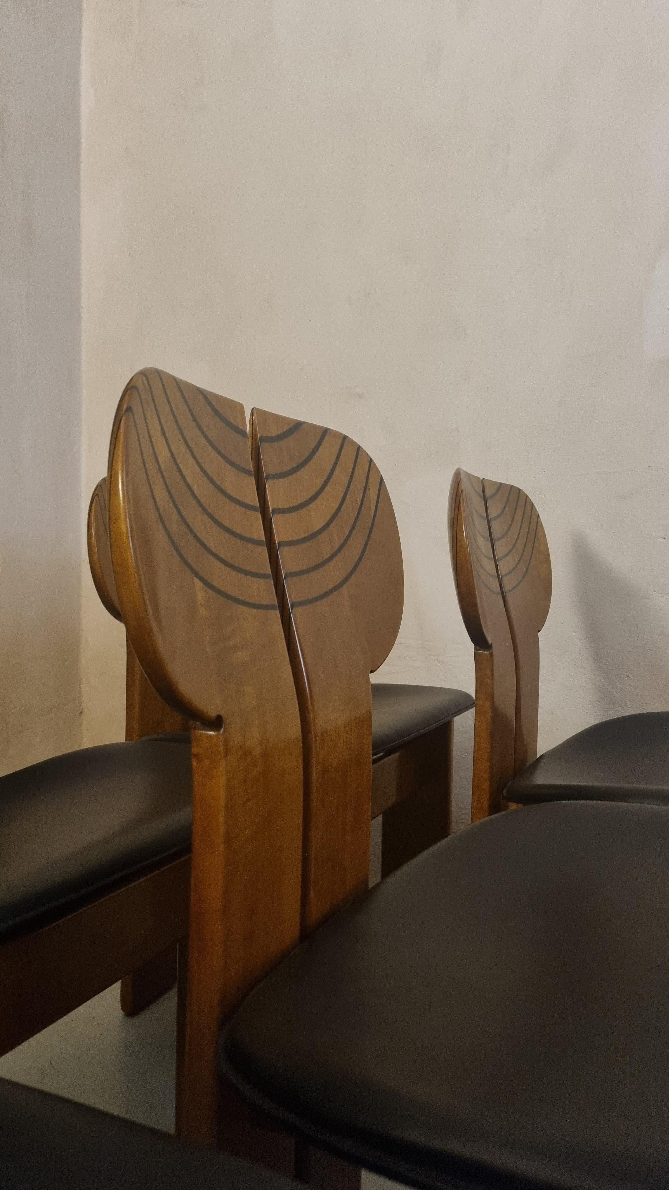 8 Africa chairs designed by Afra & Tobia Scarpa for Maxalto 1980s Artona series For Sale 3