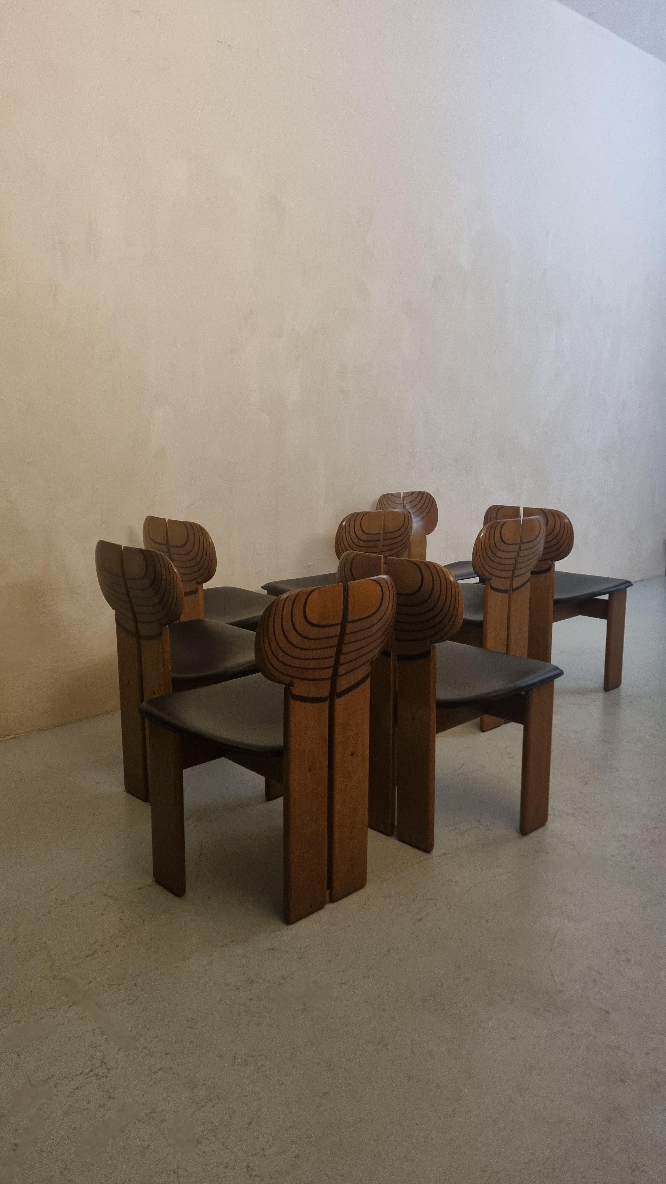 8 Africa chairs designed by Afra & Tobia Scarpa for Maxalto 1980s Artona series For Sale 5