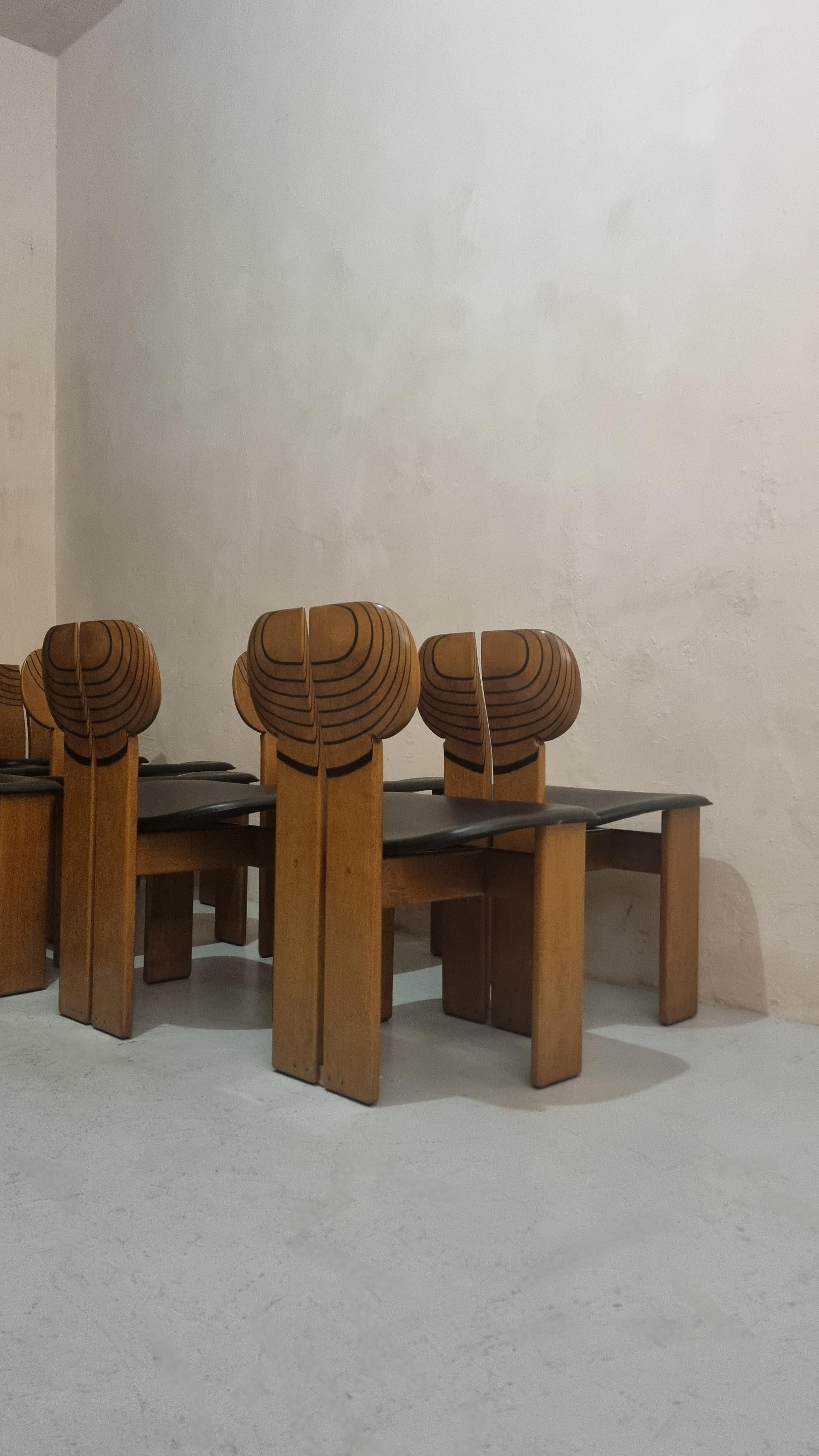 8 Africa chairs designed by Afra & Tobia Scarpa for Maxalto 1980s Artona series For Sale 1