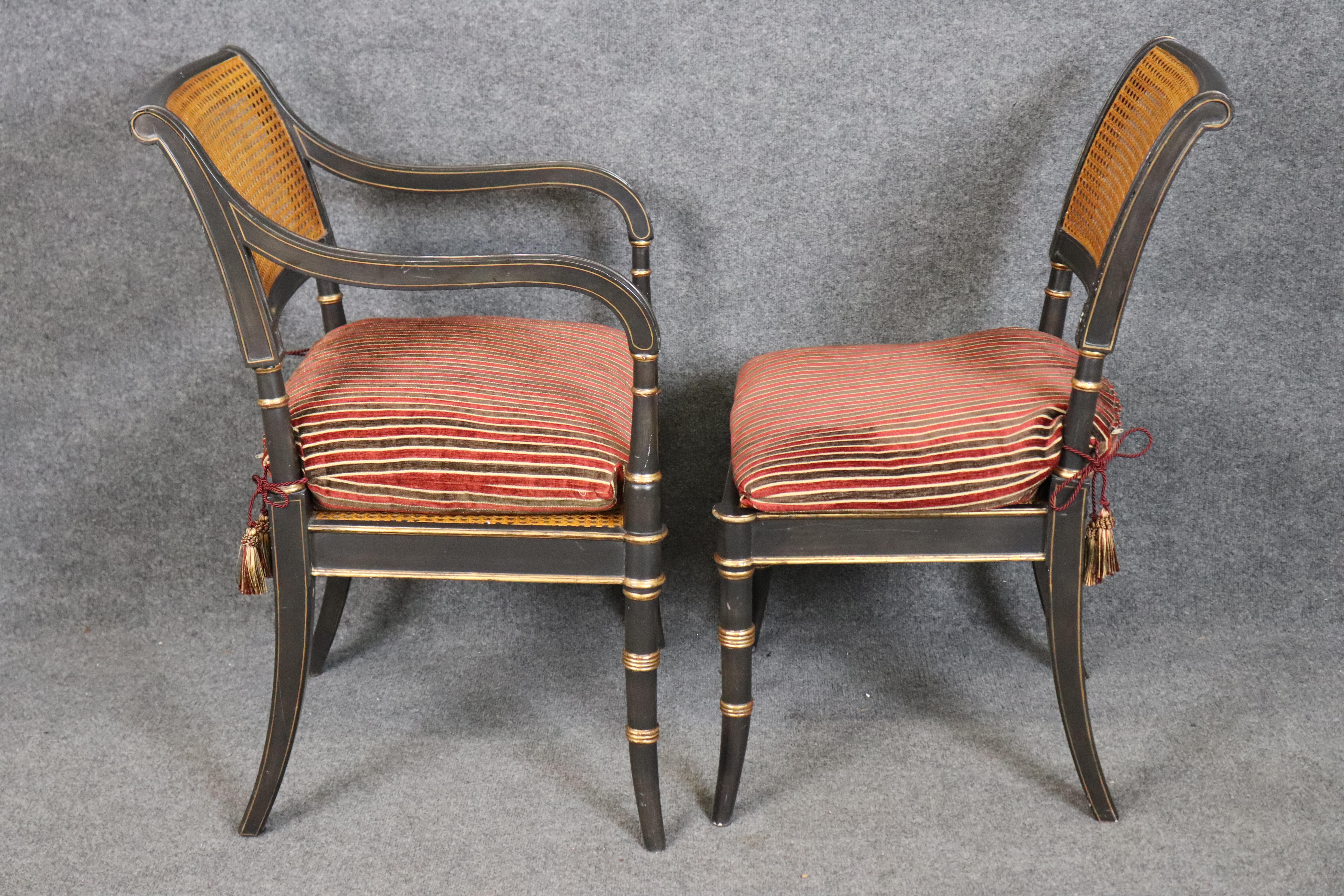 8 Alfonso Marina Ebonisiert und vergoldet Regency Style Esszimmerstühle (20. Jahrhundert) im Angebot