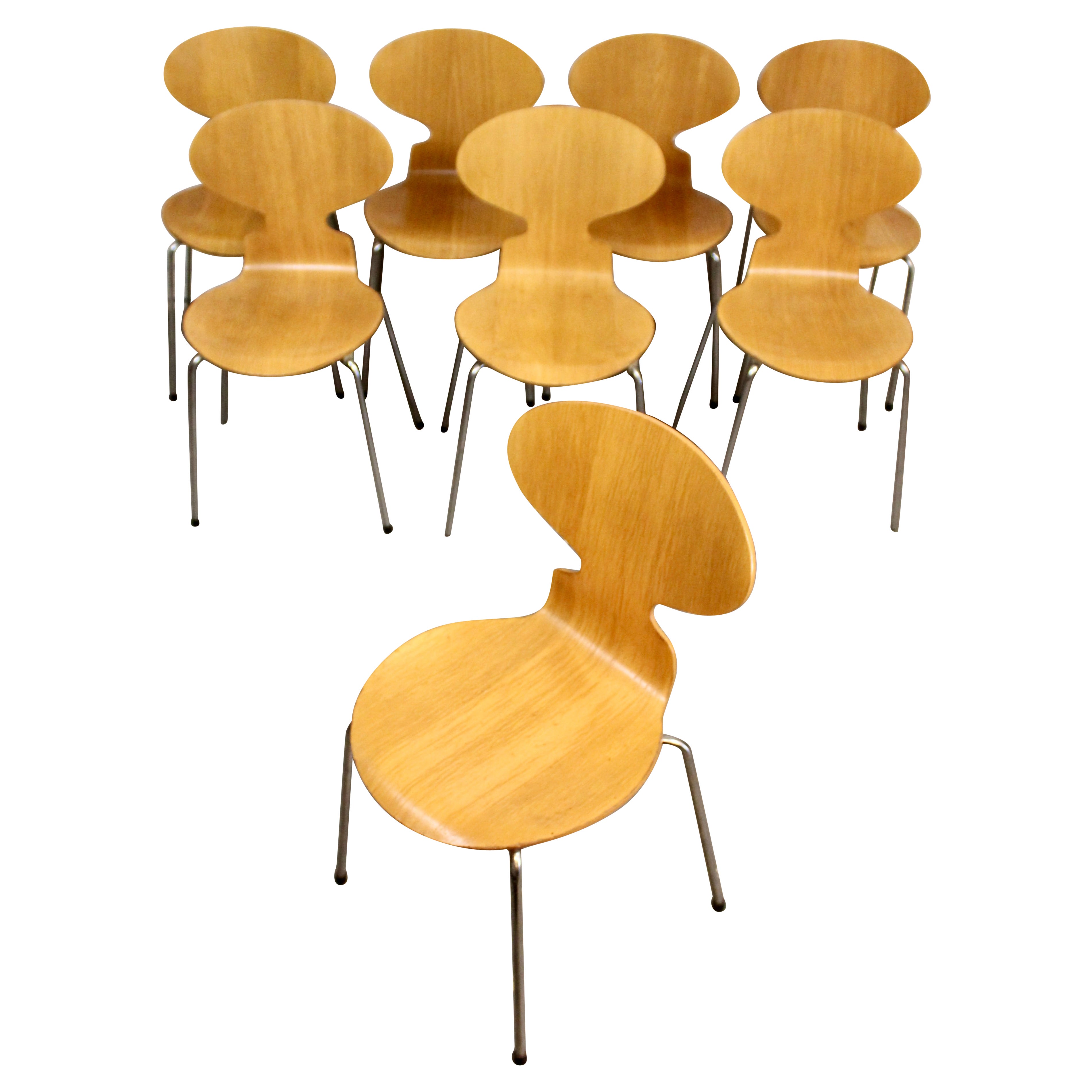 8 chaises Ant d'Arne Jacobsen pour Fritz Hansen, vers 1985