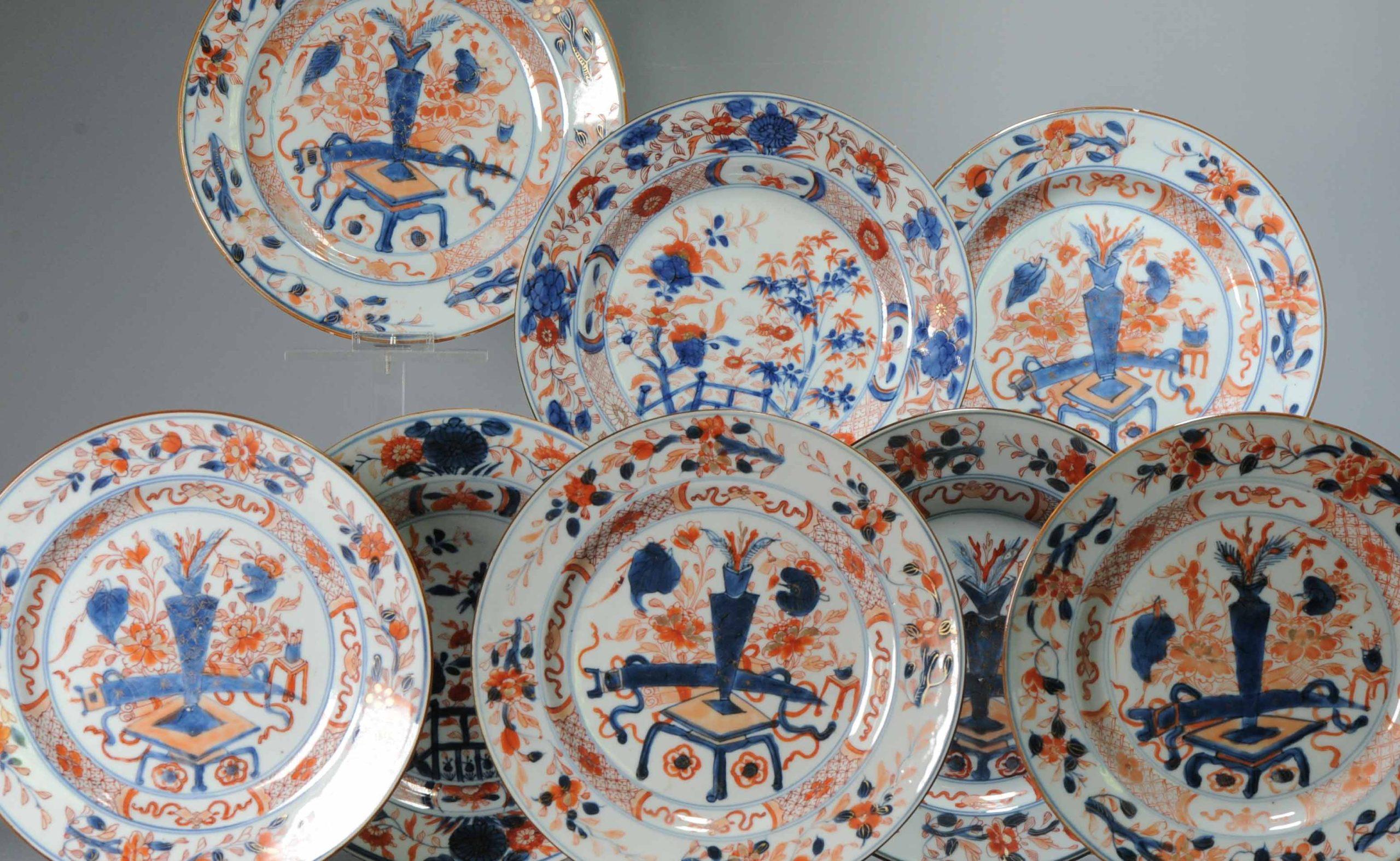 Antike chinesisches Porzellan #8 aus der Qing-Periode, Imari Kangxi-Set, 18. Jahrhundert (18. Jahrhundert und früher) im Angebot