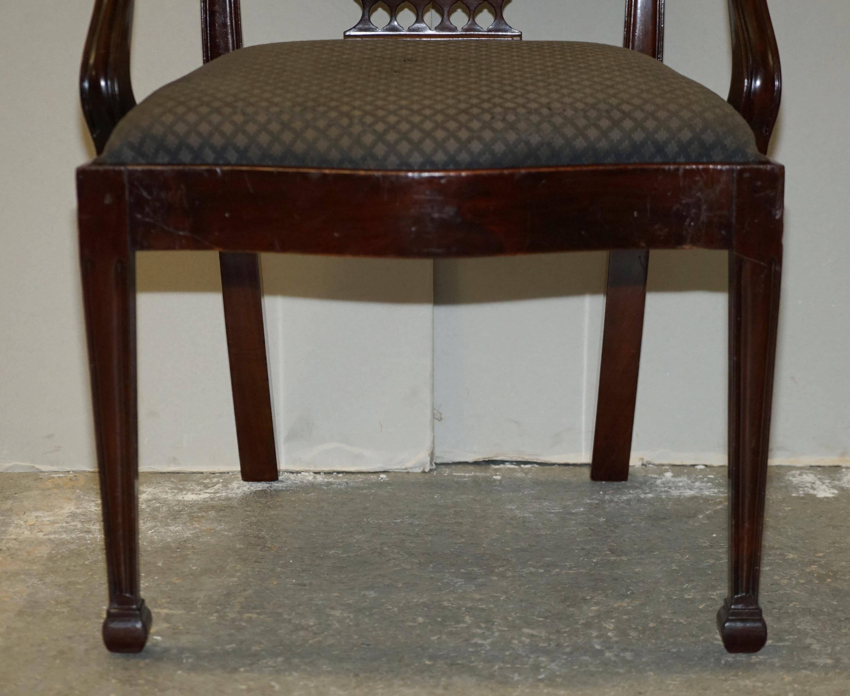 8 ANTIQUE GEORGE HEPPLEWHITE STYLE DINING CHAIRS FROM LADY DIANA'S SPENCER HOUSE im Angebot 1