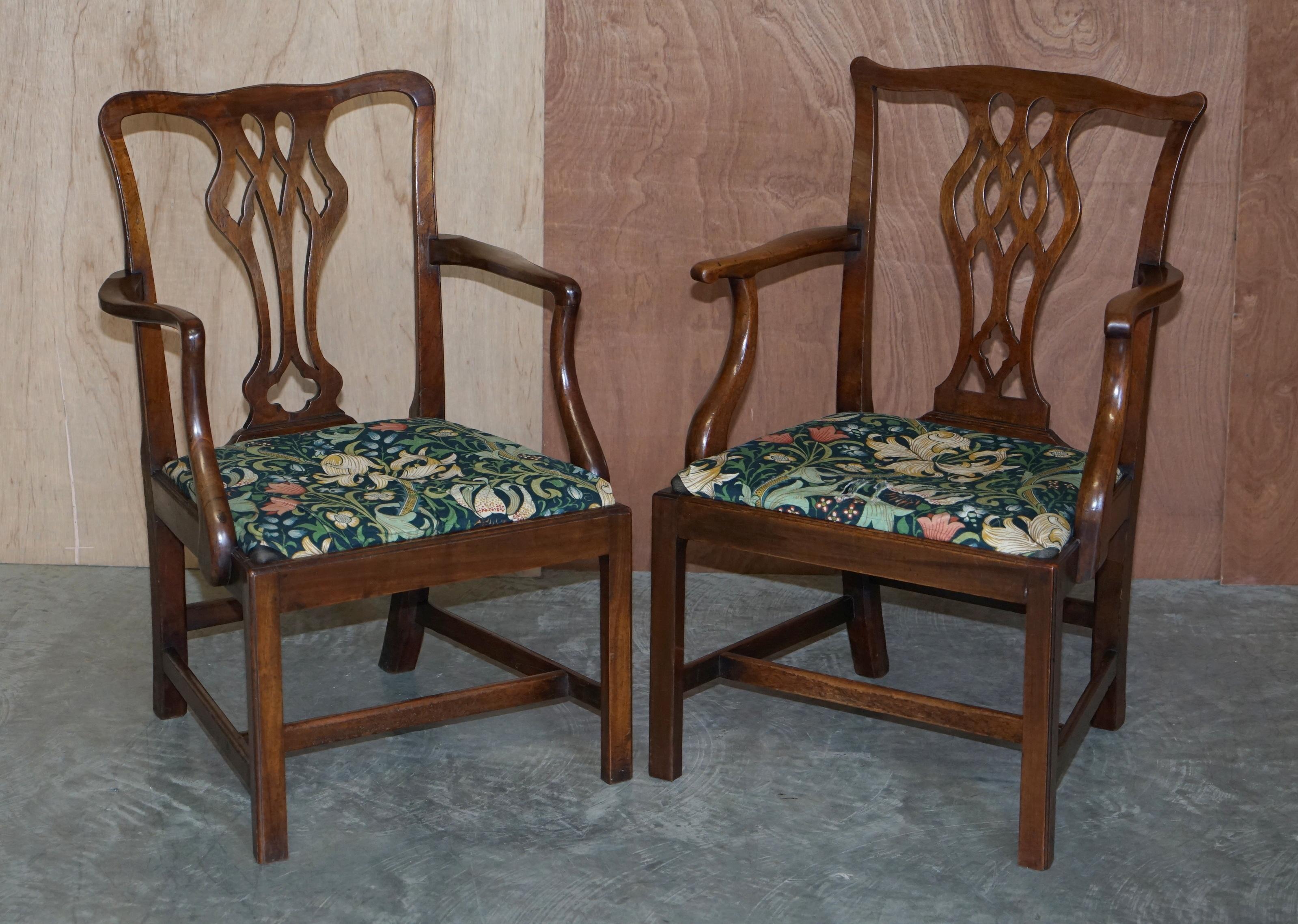 8 Antique George III circa 1830 Thomas Chippendale Dining Chairs William Morris For Sale 7