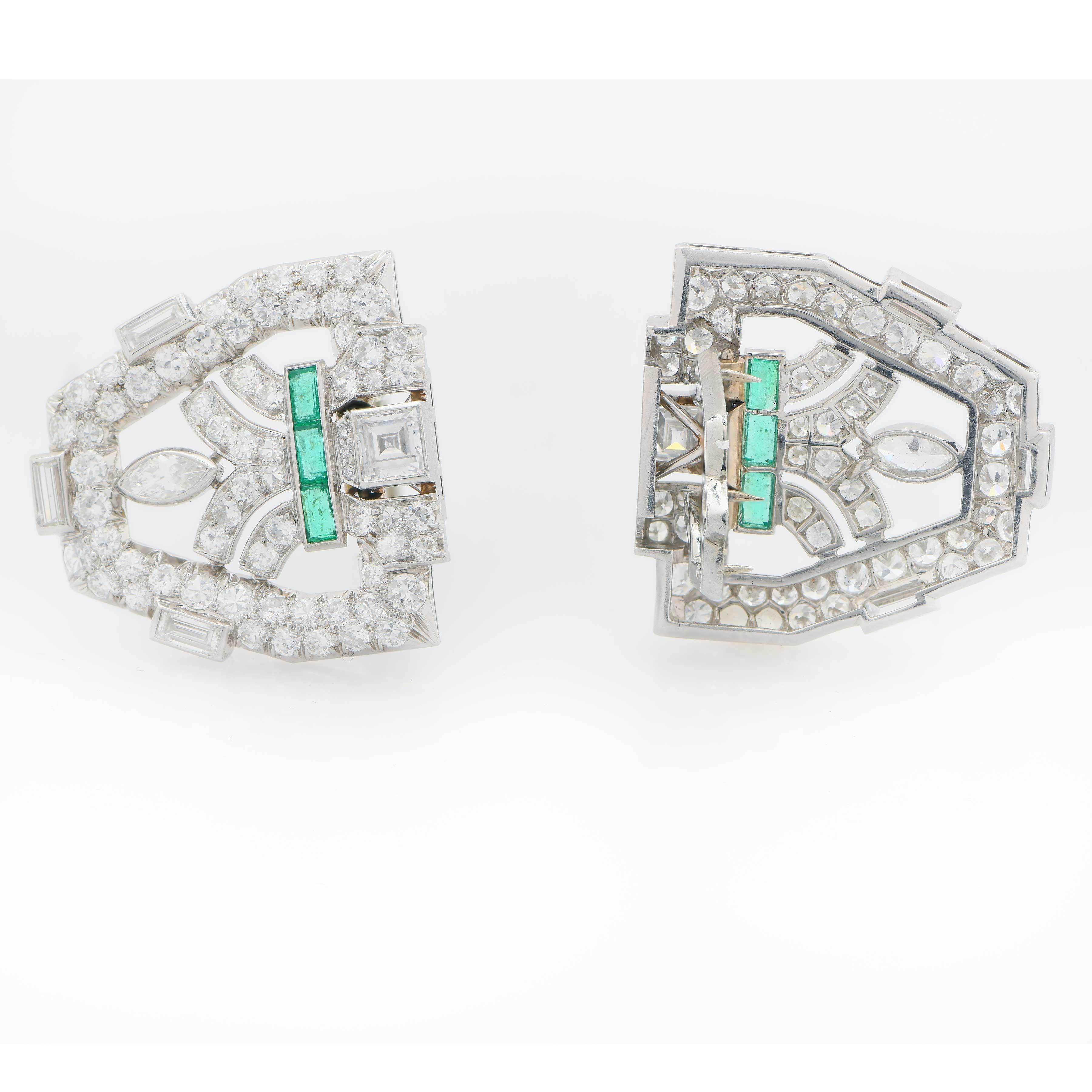 8 Carat Art Deco Double Clip Emerald Diamond Platinum Brooch In Excellent Condition For Sale In Bay Harbor Islands, FL
