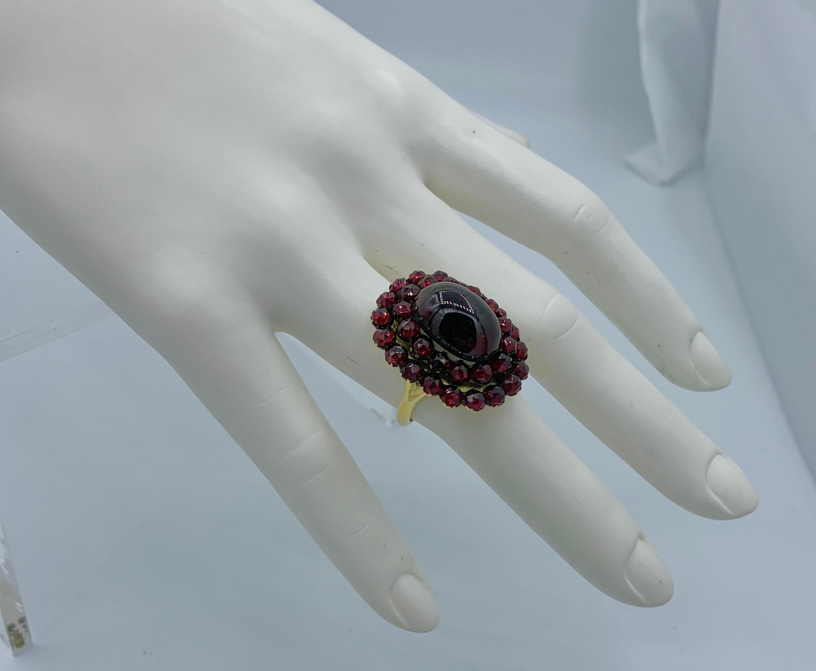 8 Carat Bohemian Garnet Cabochon Ring Victorian Belle Epoque Monumental For Sale 1