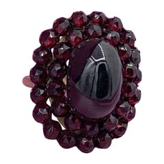 8 Karat böhmischer Granat-Cabochon-Ring, Monumental, viktorianisch Belle Epoque
