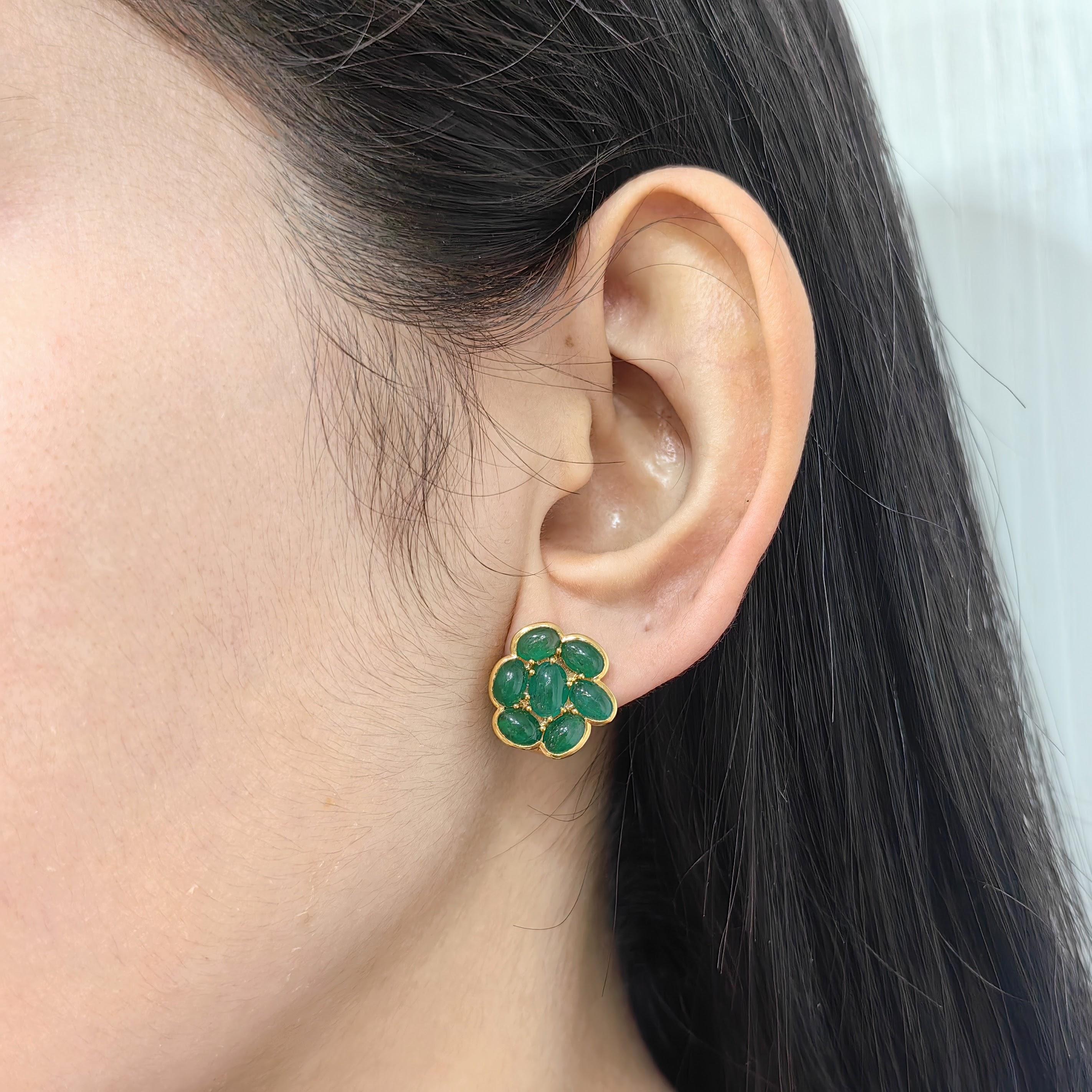 8 Carat Cabochon Emerald Cluster Flower Earrings in 18K Yellow Gold For Sale 4