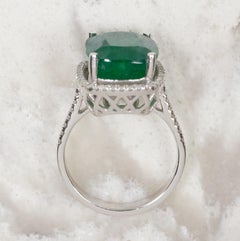 8 Carat Cushion Cut Deep Green Natural Emerald White Gold Ring