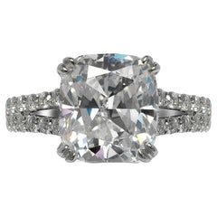 8 Karat Diamant-Verlobungsring mit Kissenschliff, GIA zertifiziert F IF