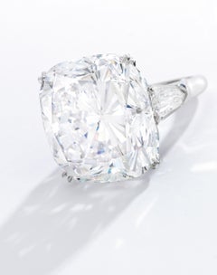 8 Carat Cushion Statement Brilliant White / F color VVS 14K Diamond Ring