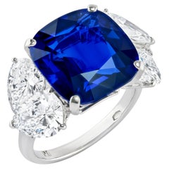 8 Carat Cushion Statement Royal Blue Sapphire 14K Gold Signature Sophistication