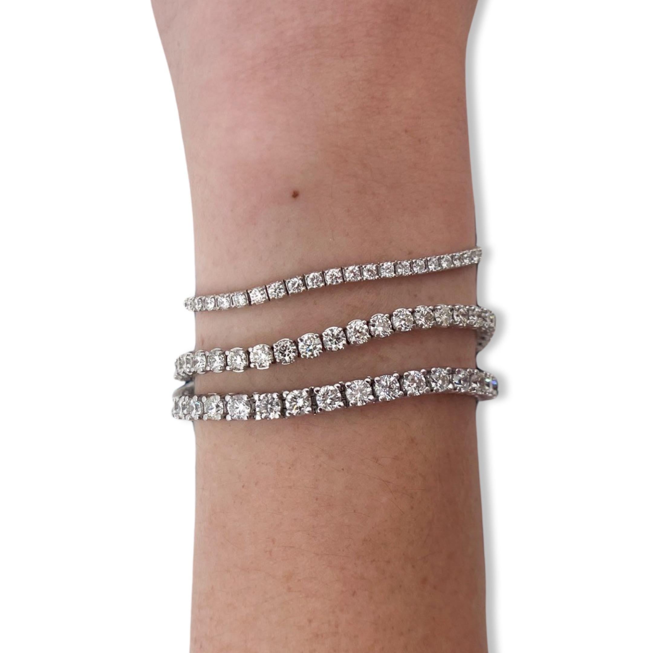 Bracelet tennis avec diamants de 8 carats en vente 2