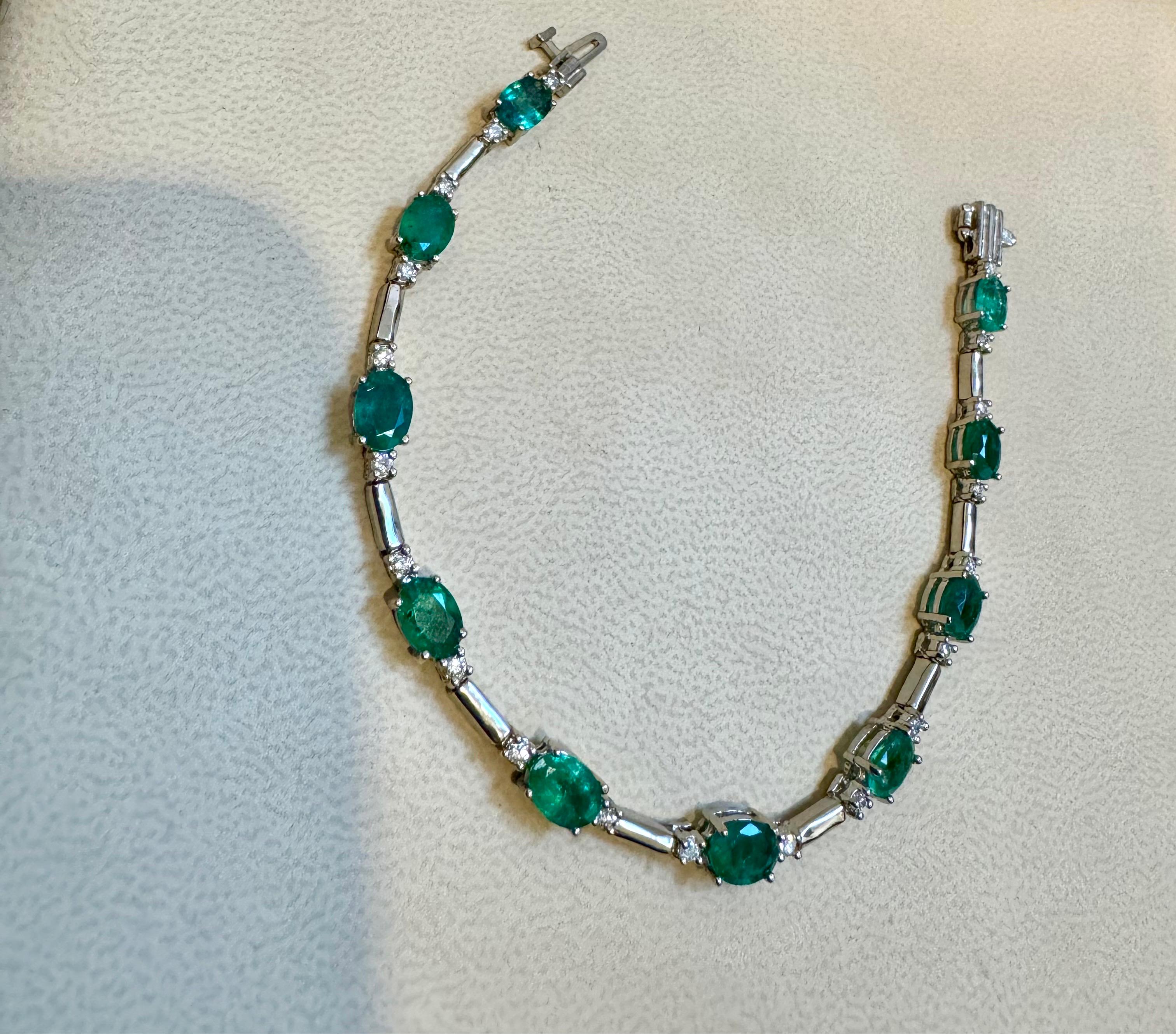 8 Carat Emerald & 1 Carat Diamond Tennis Bracelet 14 Karat White Gold, 7.25
