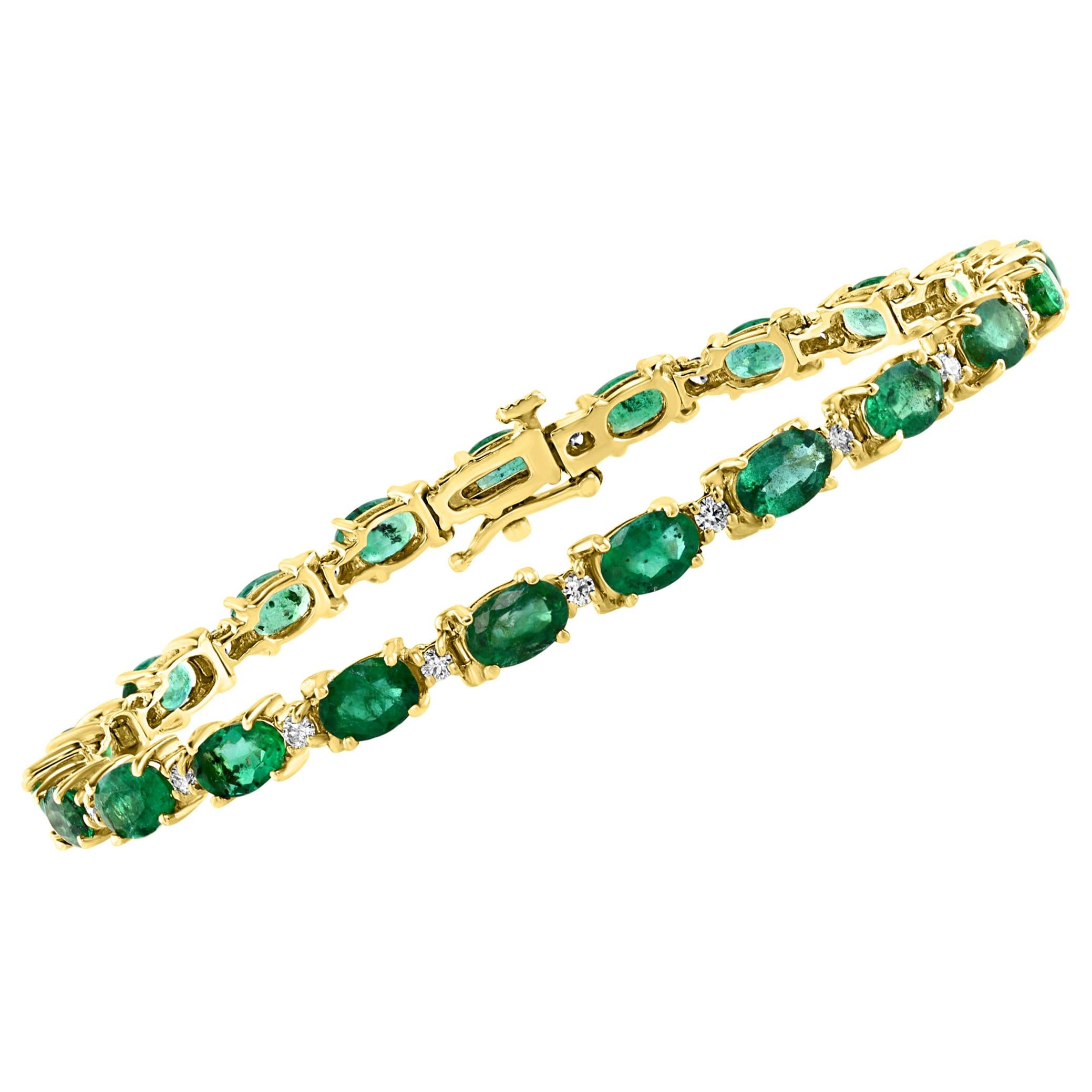 8 Carat Emerald and Diamond Tennis Bracelet 14 Karat Yellow Gold For Sale