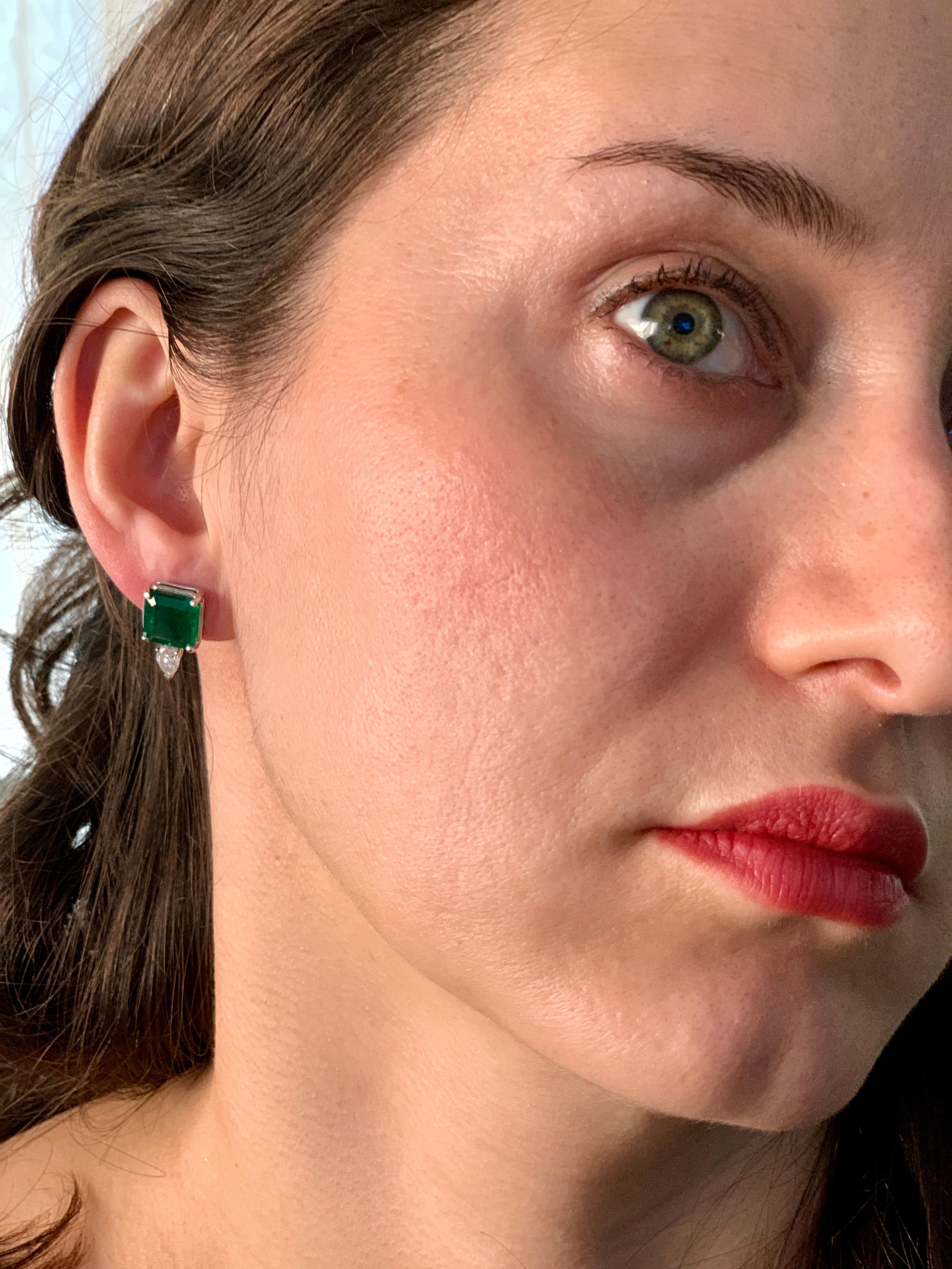 8 Carat Emerald Cut Emerald Diamond Stud Earrings 18 Karat Gold For Sale 3