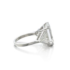 8 Carat Emerald-cut Statement VVS 14K  Precision-Cut Radiance Diamond Ring