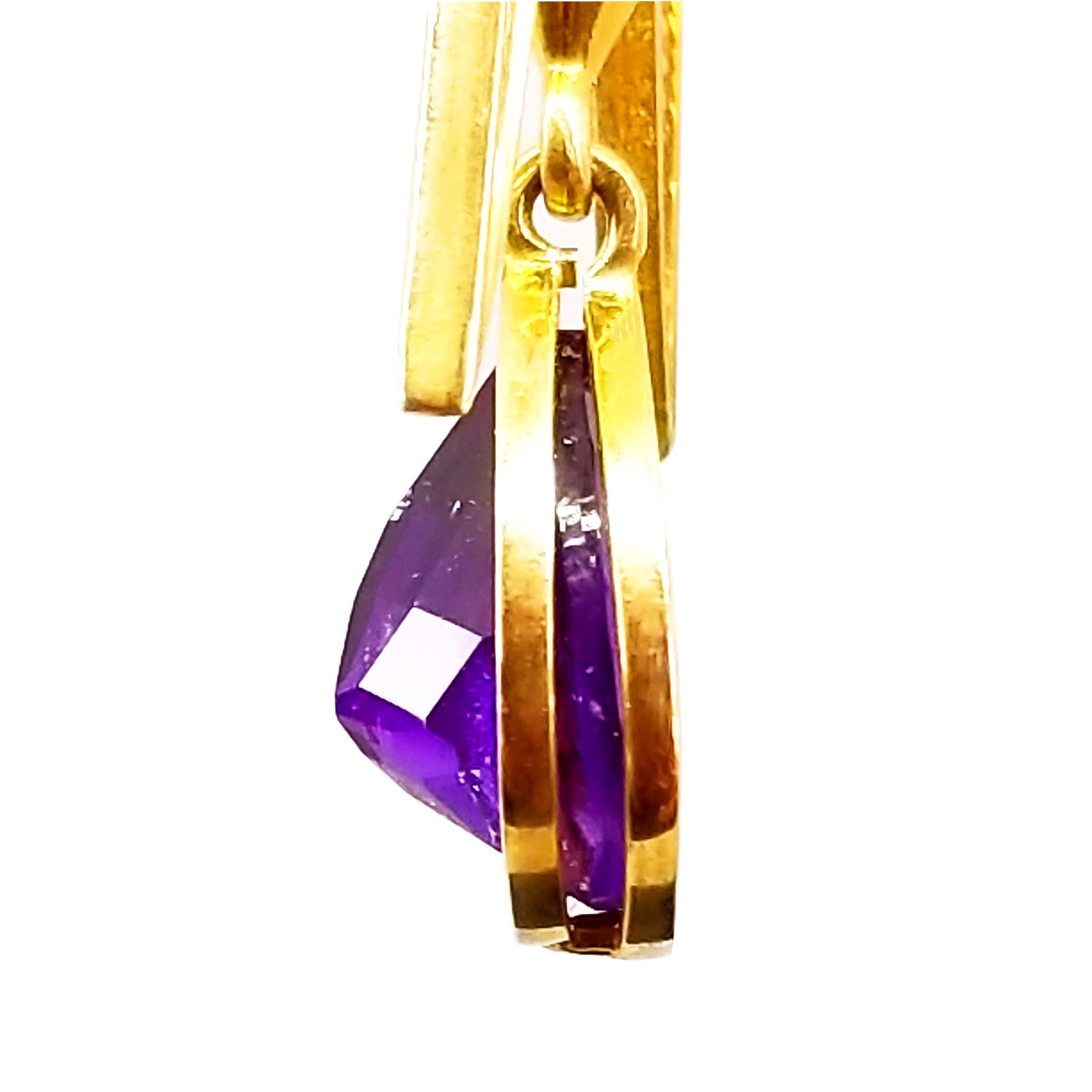 8 Carat Intense Amethyst 1.15 Carat Diamond Drop Earrings 18 Karat Yellow Gold For Sale 6