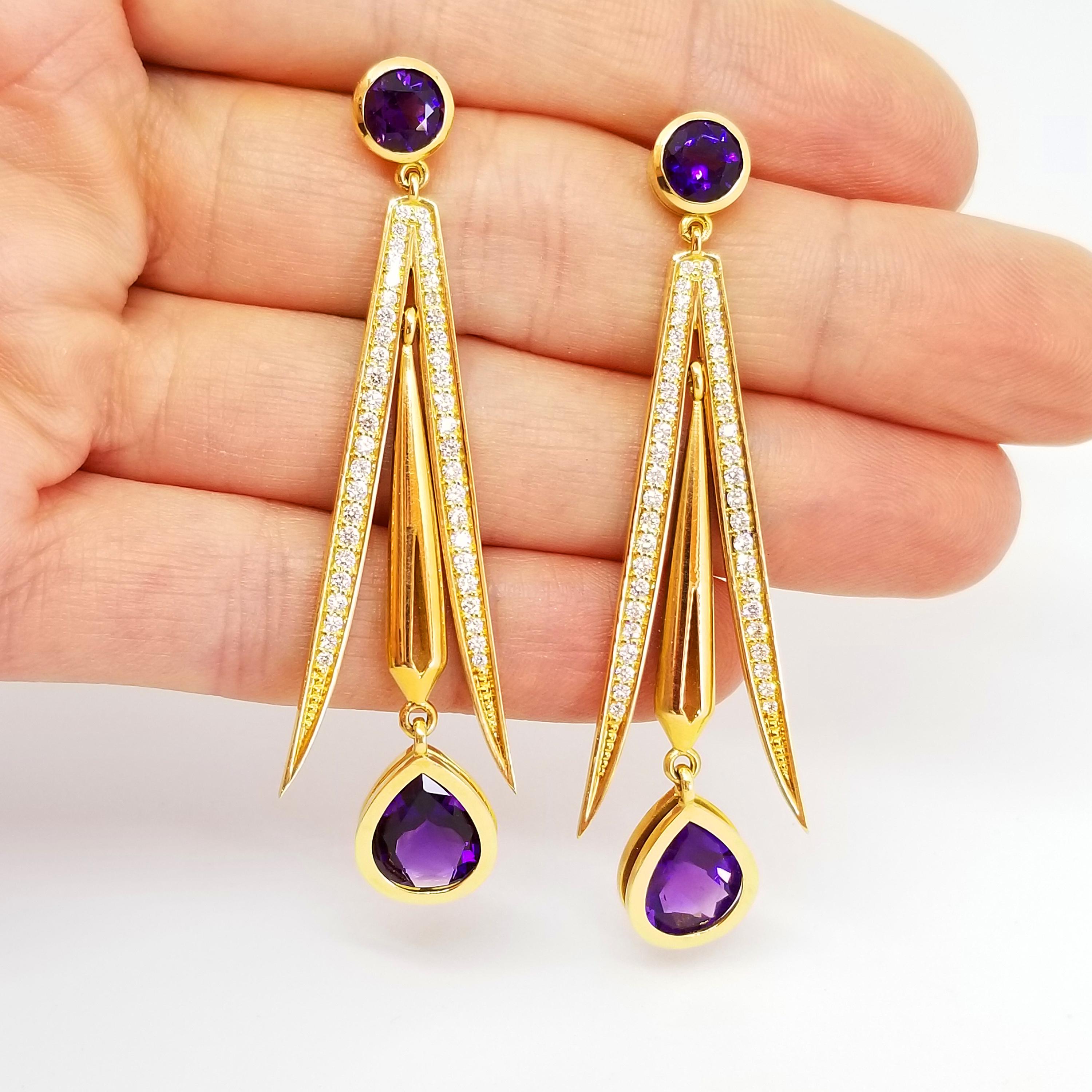 8 Carat Intense Amethyst 1.15 Carat Diamond Drop Earrings 18 Karat Yellow Gold For Sale 2