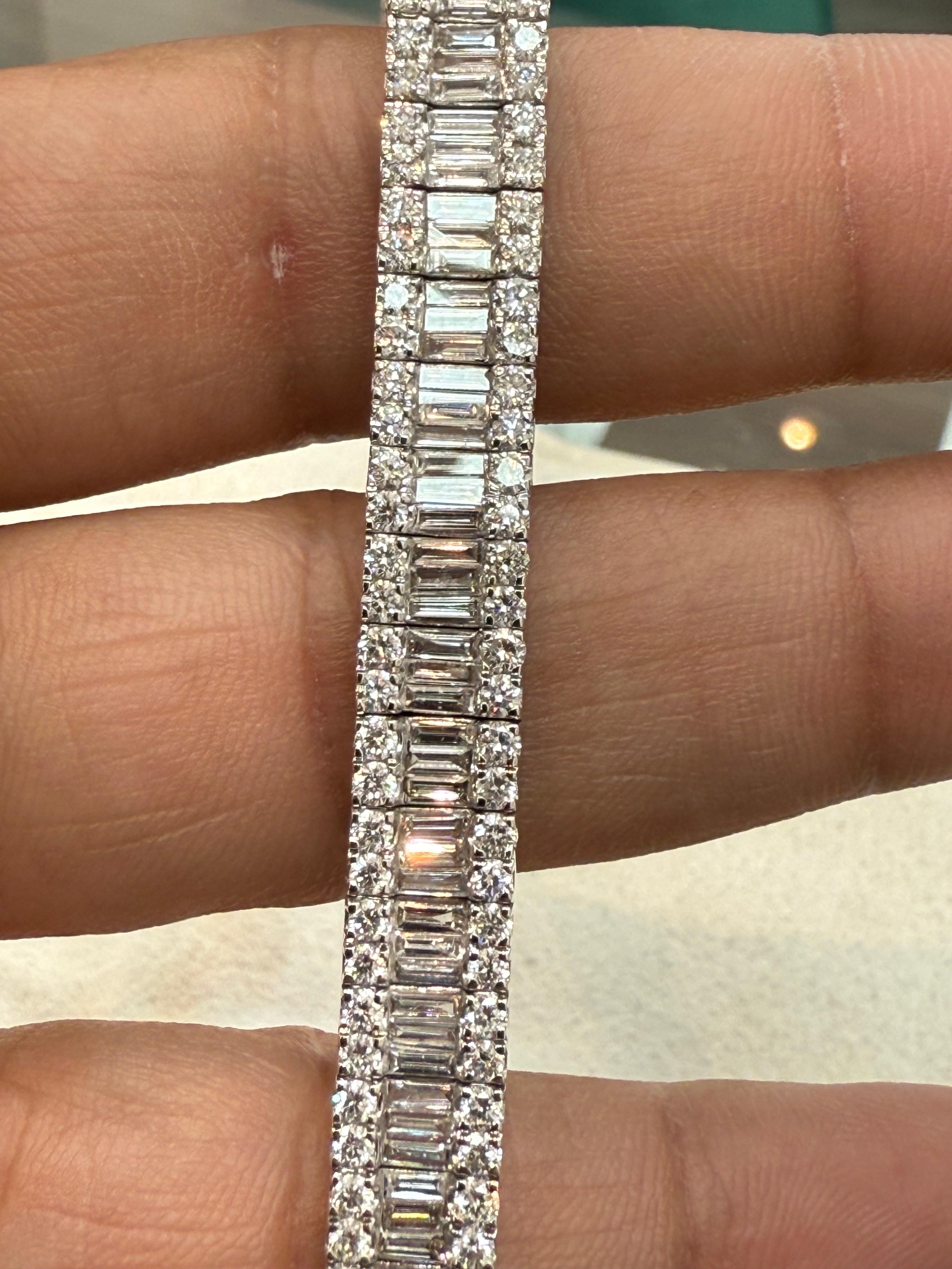 8 Carat Natural Diamond Bracelet 18k White Gold For Sale 6
