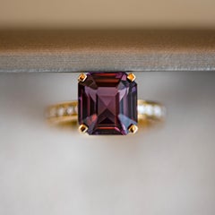 8 Carat Natural Purple Spinel White Diamonds 18 Karat Yellow Gold Art Deco Ring