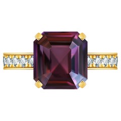 8 Carat Natural Purple Spinel White Diamonds 18 Karat Yellow Gold Art Deco Ring
