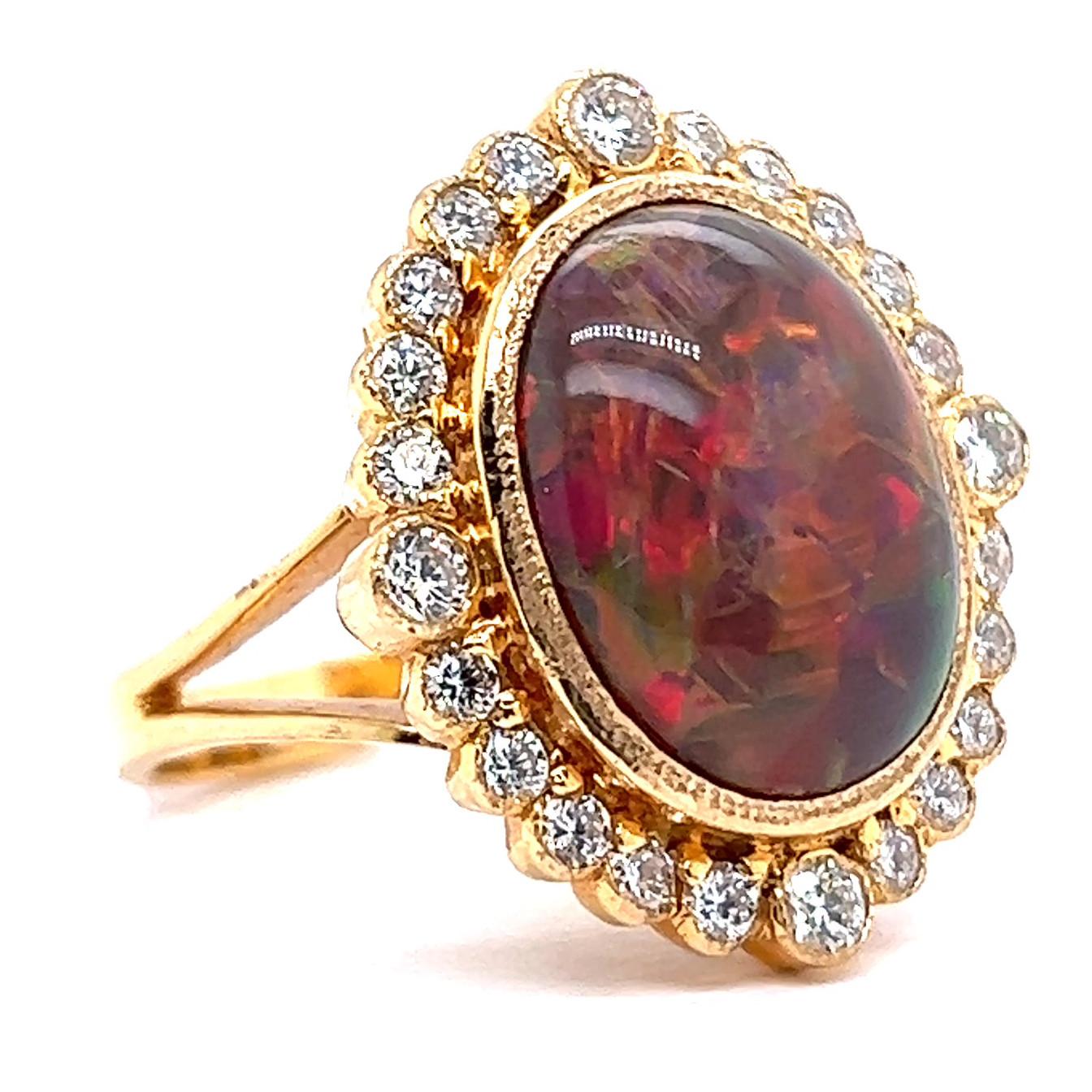 Opal Diamond 18 Karat Gold Cocktail Ring In Excellent Condition In Beverly Hills, CA