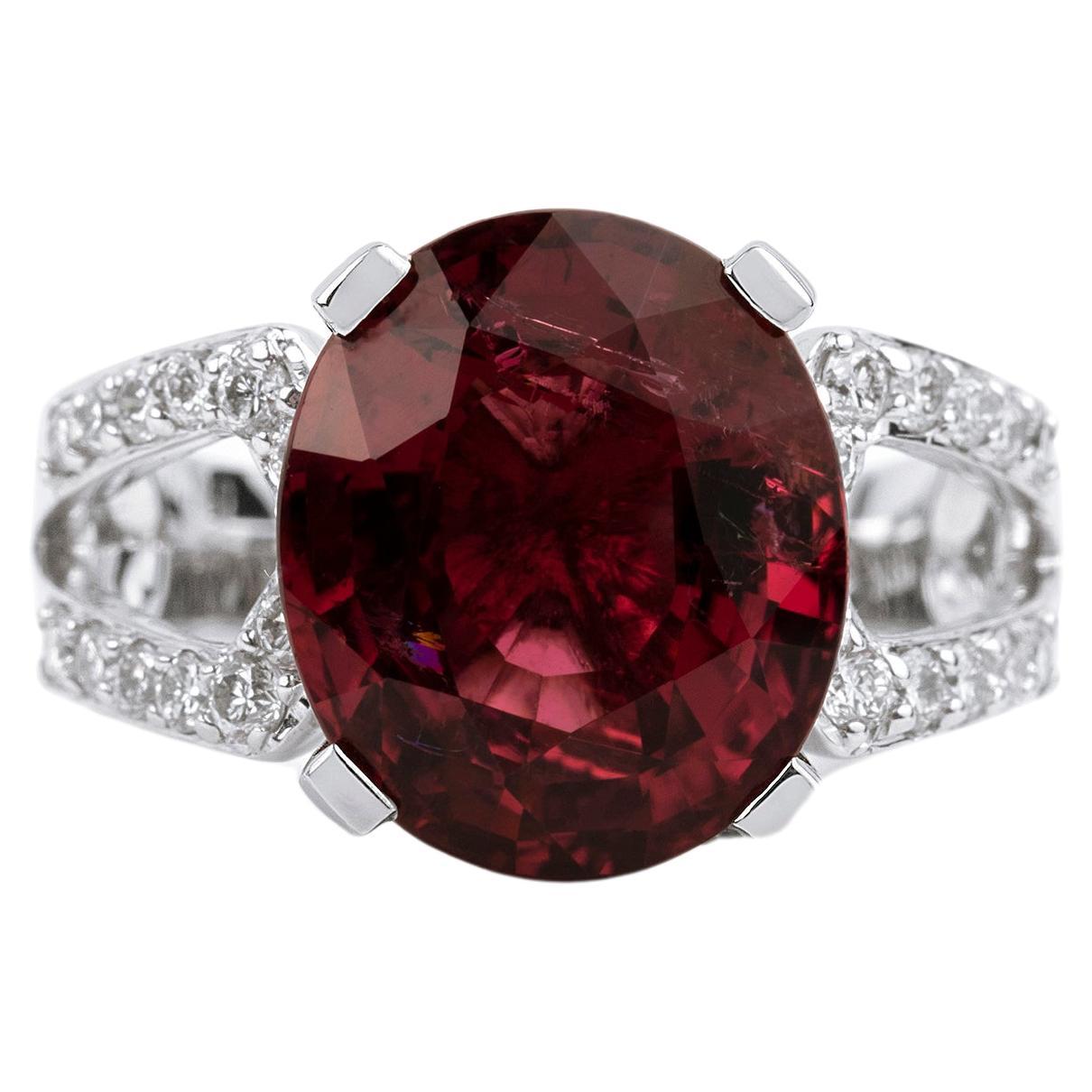 8 Carat Oval Cut Rubellite Tourmaline with 1 Ct Diamonds Cocktail Ring 18k White For Sale