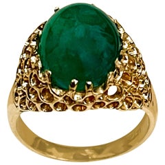 8 Carat Oval Emerald Cabochon 14 Karat Yellow Gold Cocktail Ring Vintage