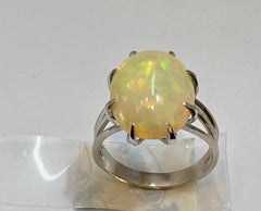 8 Carat Oval Shape Opal Cocktail Ring 14 Karat White Gold, Estate