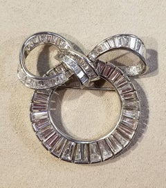 8 Carat Platinum and Diamond Ribbon Wreath Pin