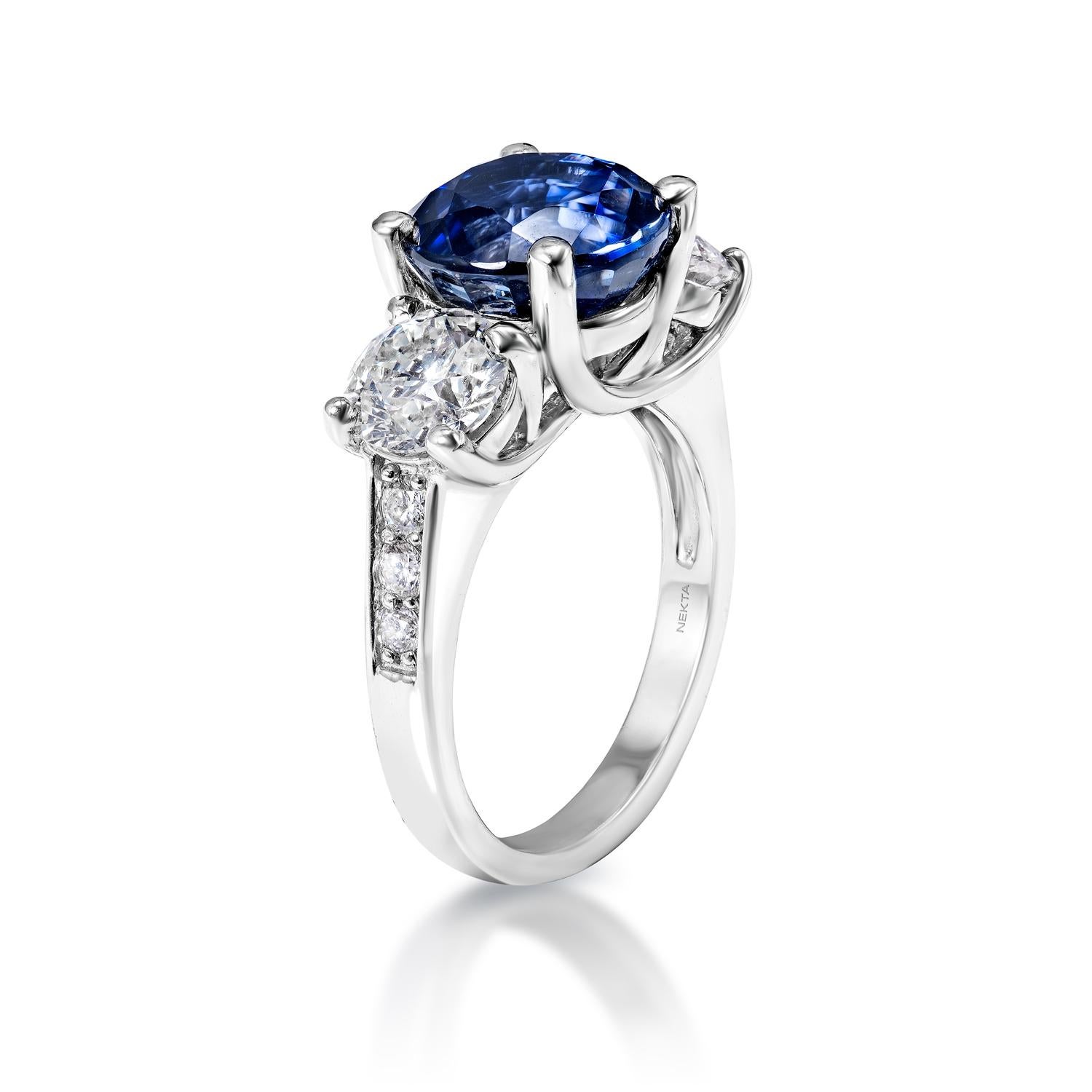 Round Cut 8 Carat Round Brilliant Blue Sapphire Ring Certified For Sale