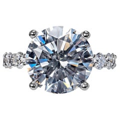 Bague de fiançailles 8 carats diamant rond brillant certifié GIA F VS1