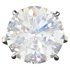 8 Carat Round Brilliant Statement Brilliant White / G color VS 14K White Gold