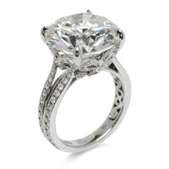 8 Carat Round Brilliant Statement Brilliant White SI 14K Gold Refined Grandeur