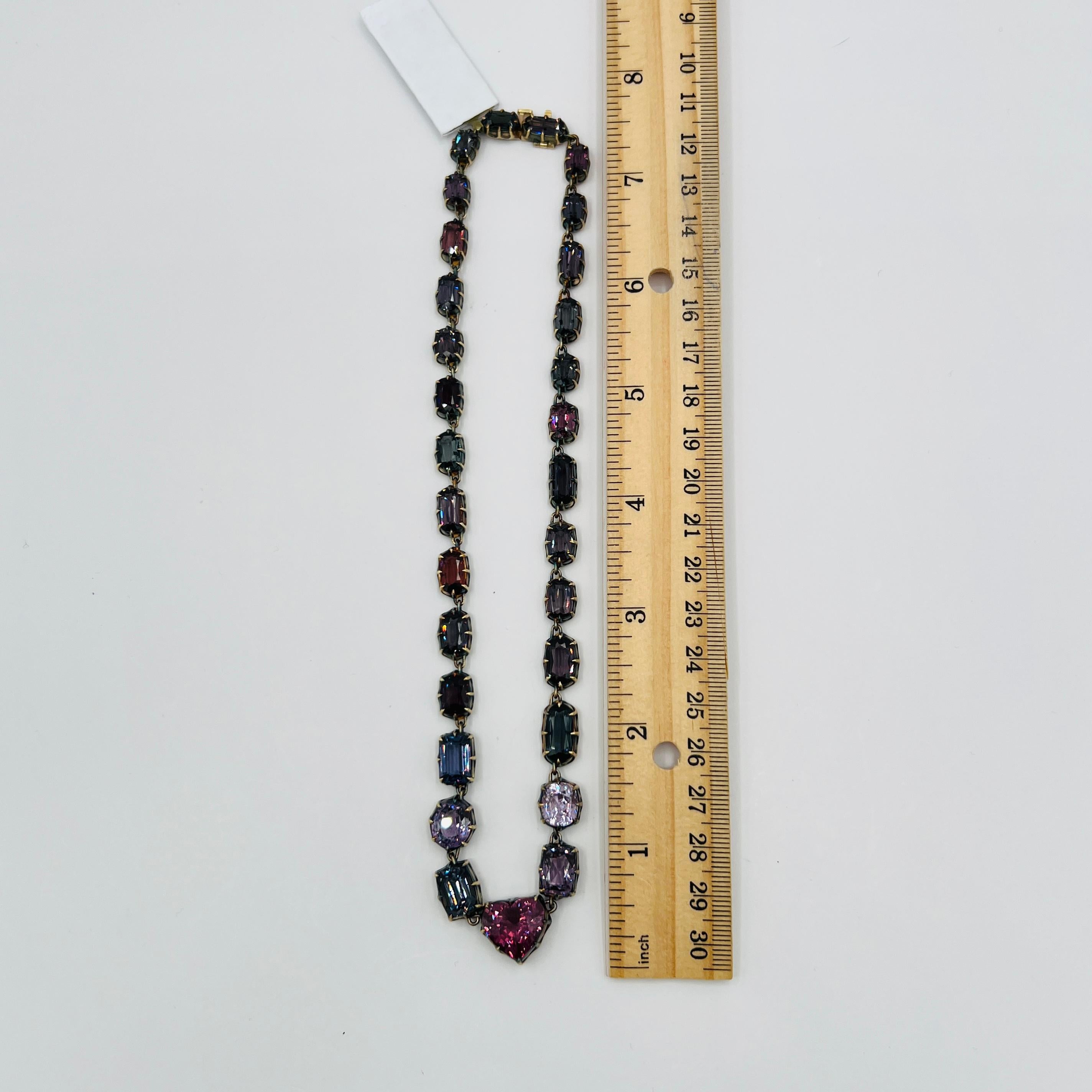 Collier de 8 carats en forme de cœur et de spinelle en or jaune 18 carats en vente 3