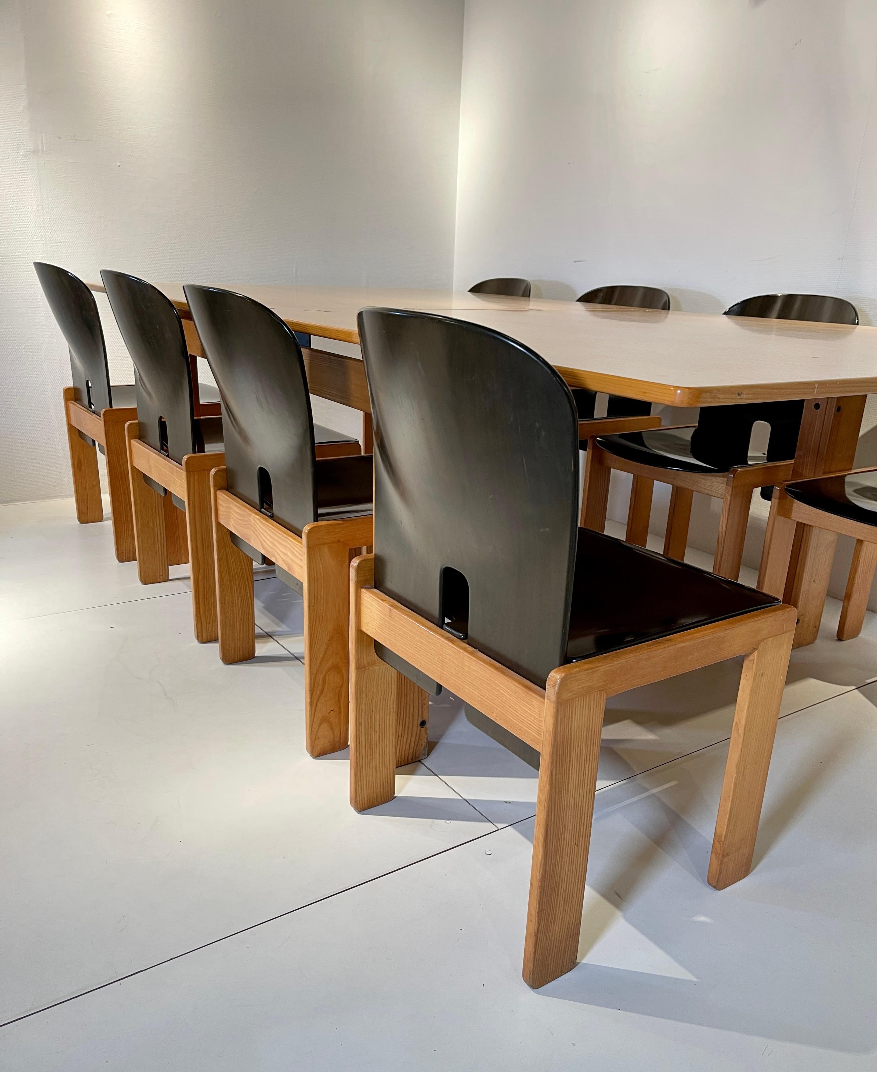 Italian 8 Chairs and Dining Table by Afra and Tobia Scarpa Model 121 for Cassina