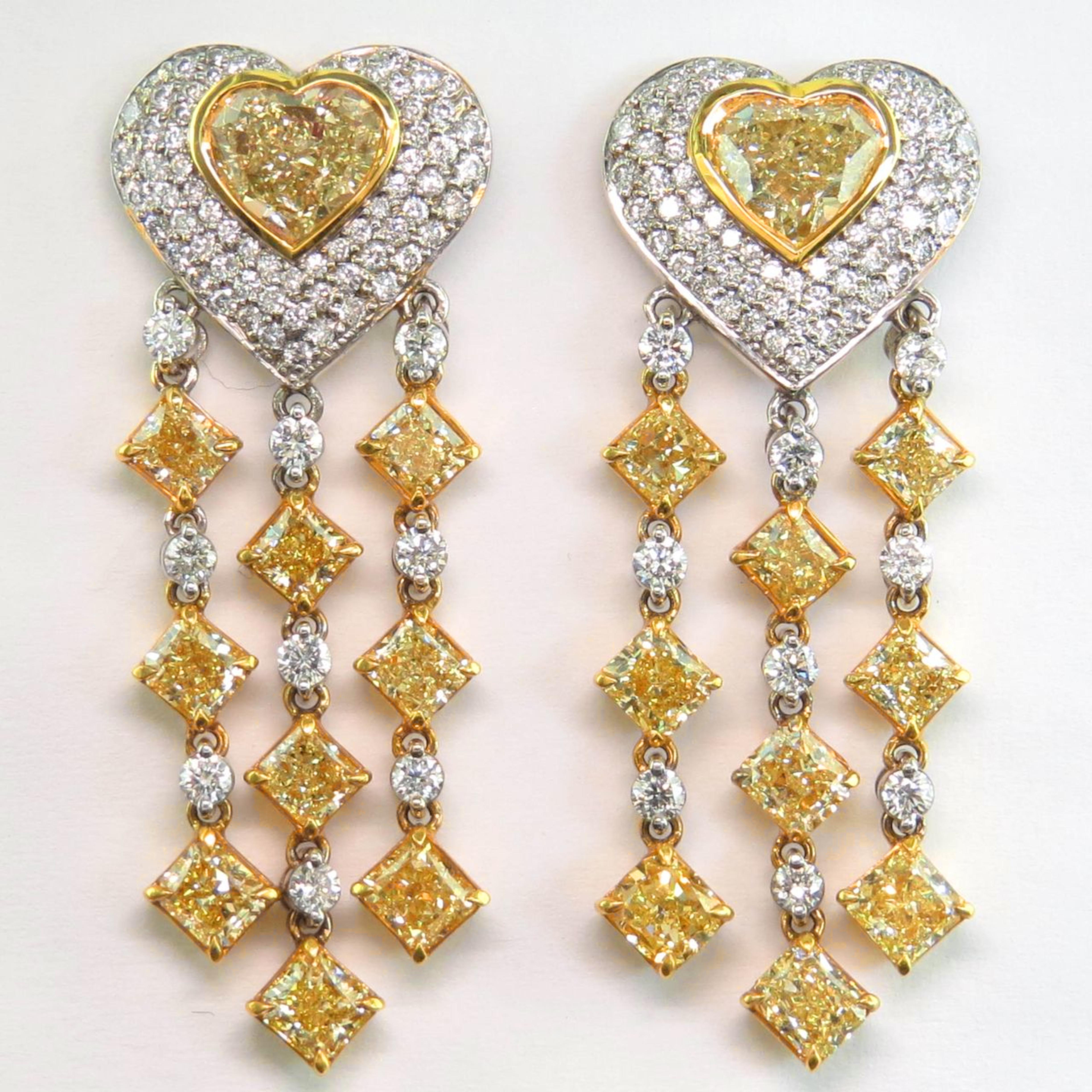 Contemporaneo 8 Ct. Orecchini pendenti gialli a forma di cuore in vendita