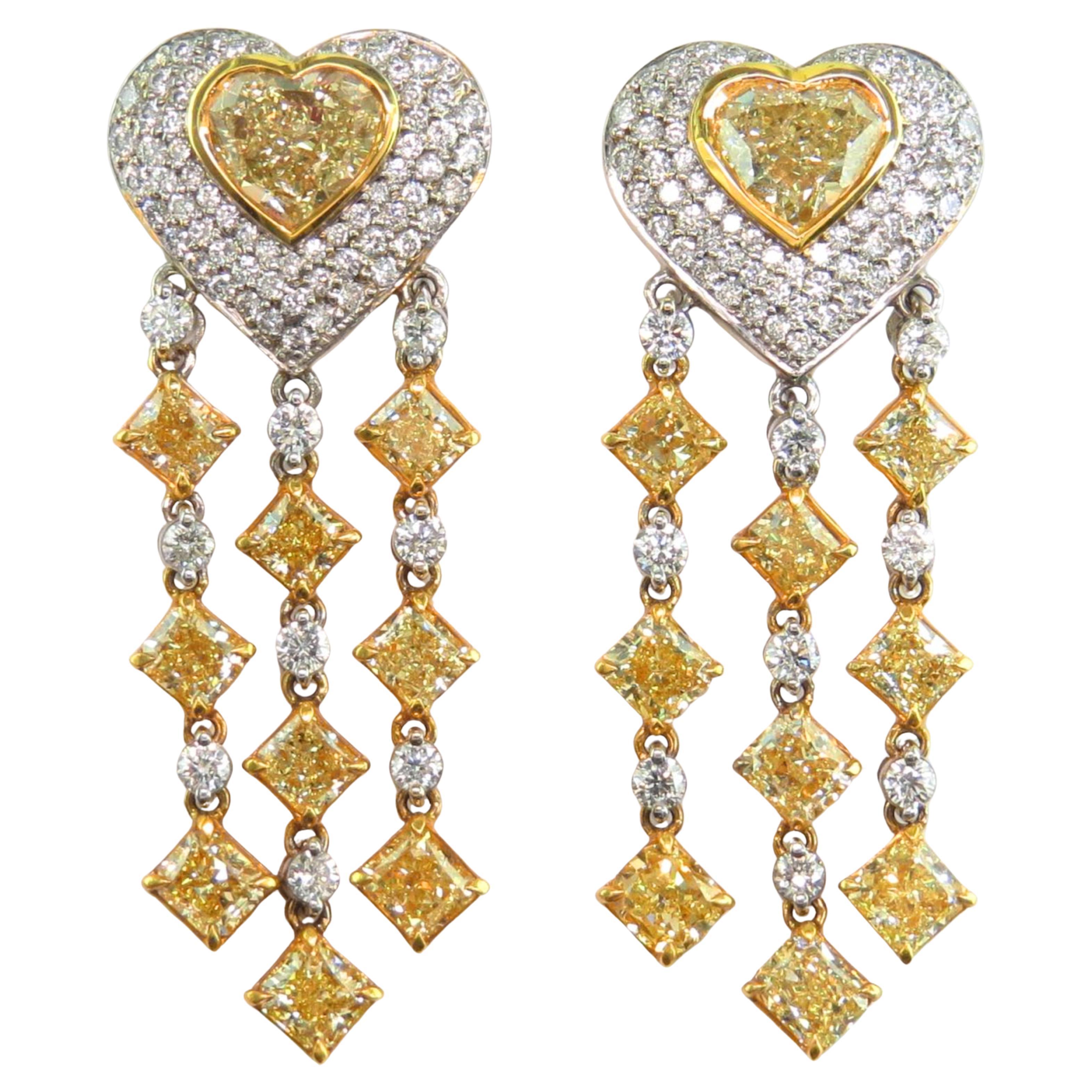 8 Ct. Boucles d'oreilles pendantes en forme de coeur jaune fantaisie