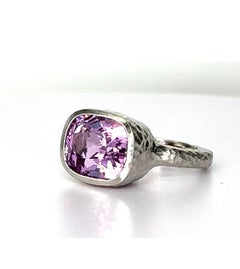8 Carat Kunzite 18k White Gold Ring