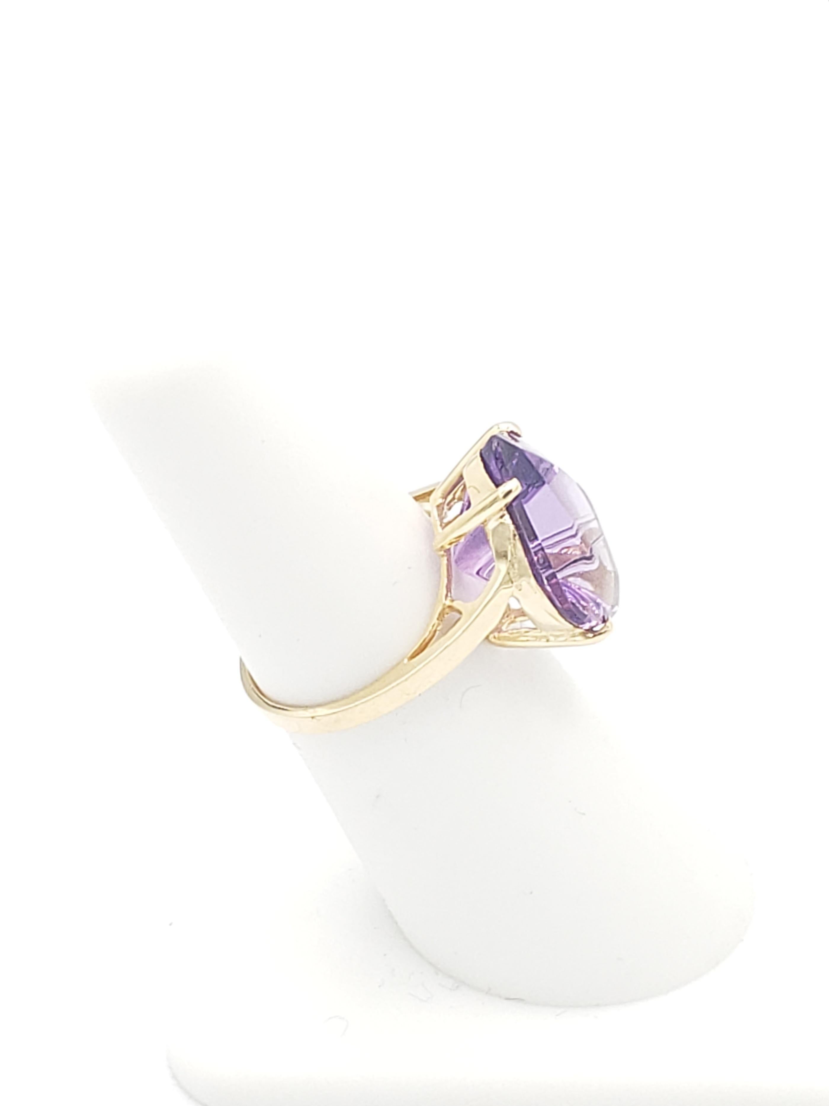 Women's or Men's NEW 8 Ct. Natural  Brazilian Amethyst Fantasy Cut Ring in 14k Yellow Gold New For Sale