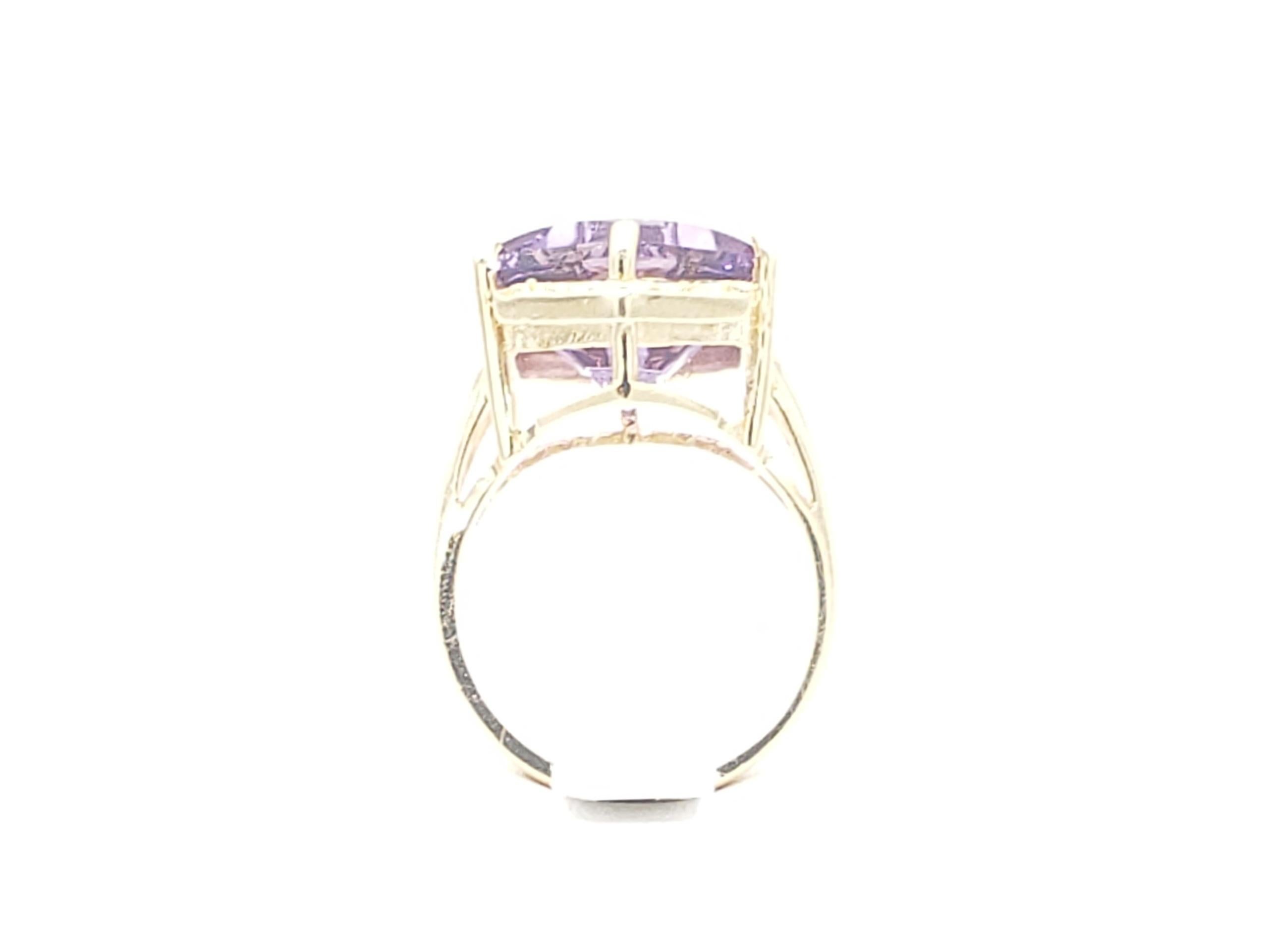 NEW 8 Ct. Natural Amethyst Ring with Diamonds in 14k Solid Yellow Gold  For Sale 7