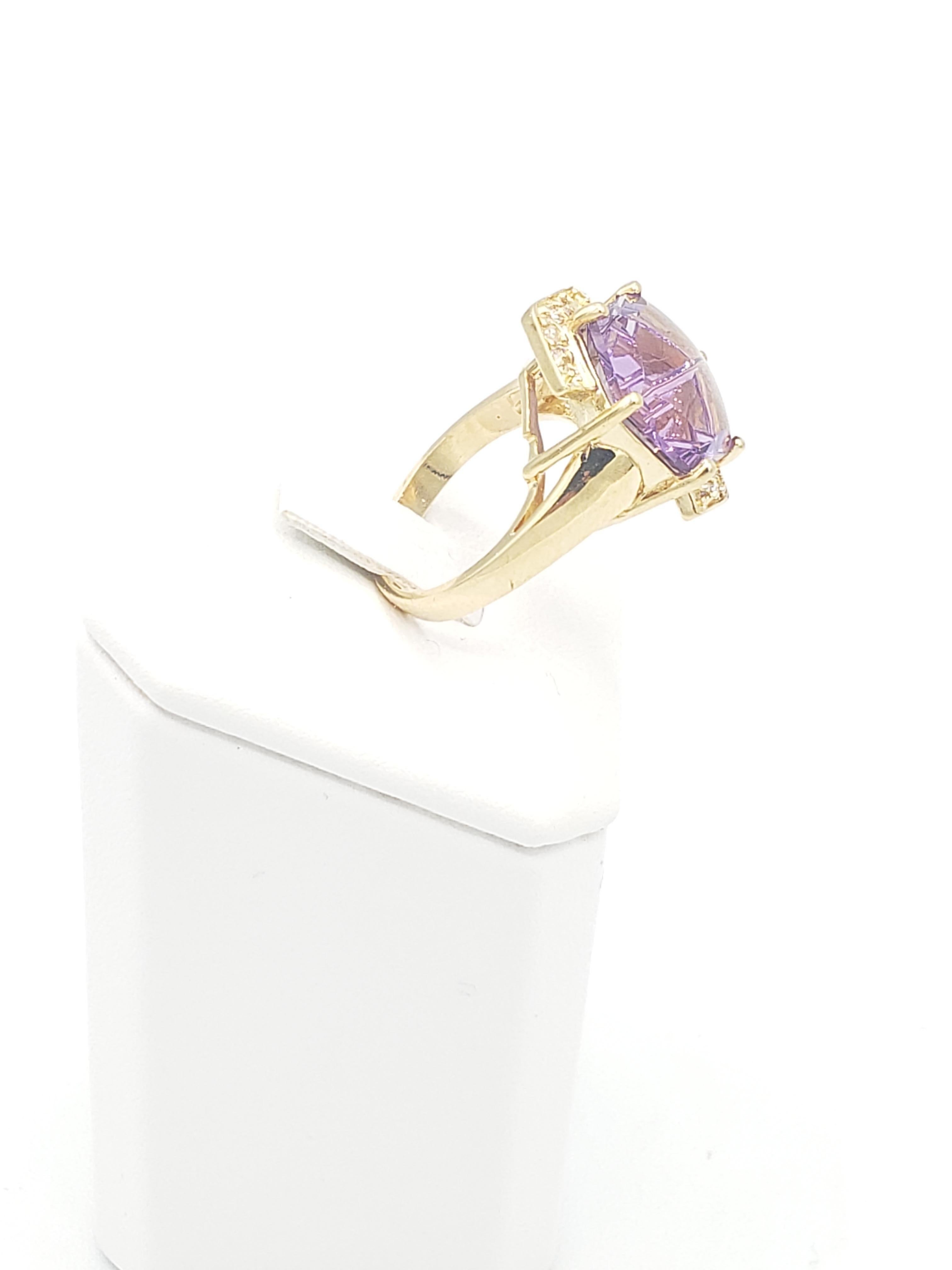 NEW 8 Ct. Natural Amethyst Ring with Diamonds in 14k Solid Yellow Gold  For Sale 3