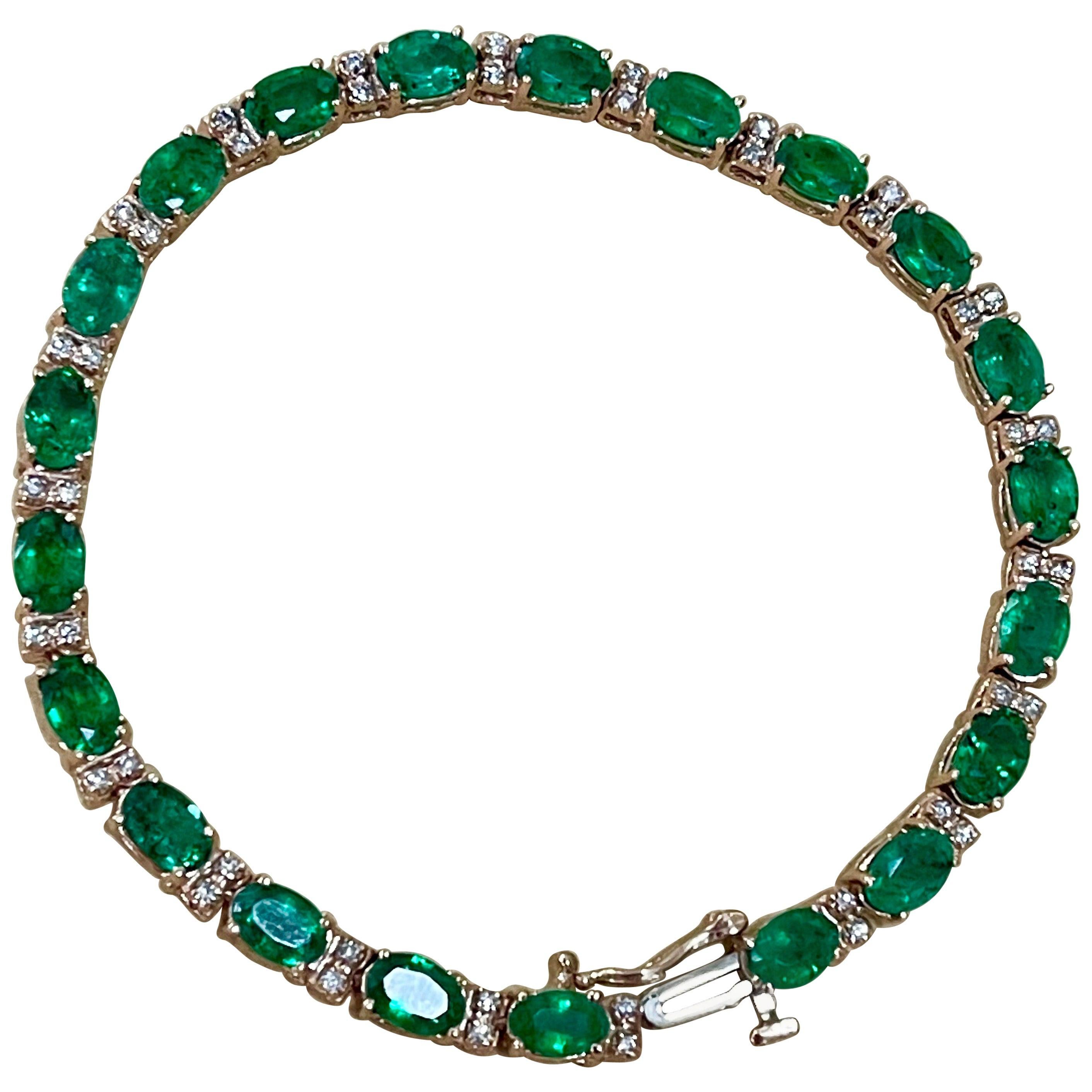 Oval Cut 8 Ct Natural Brazilian Emerald and Diamond Tennis Bracelet 14 Karat White Gold