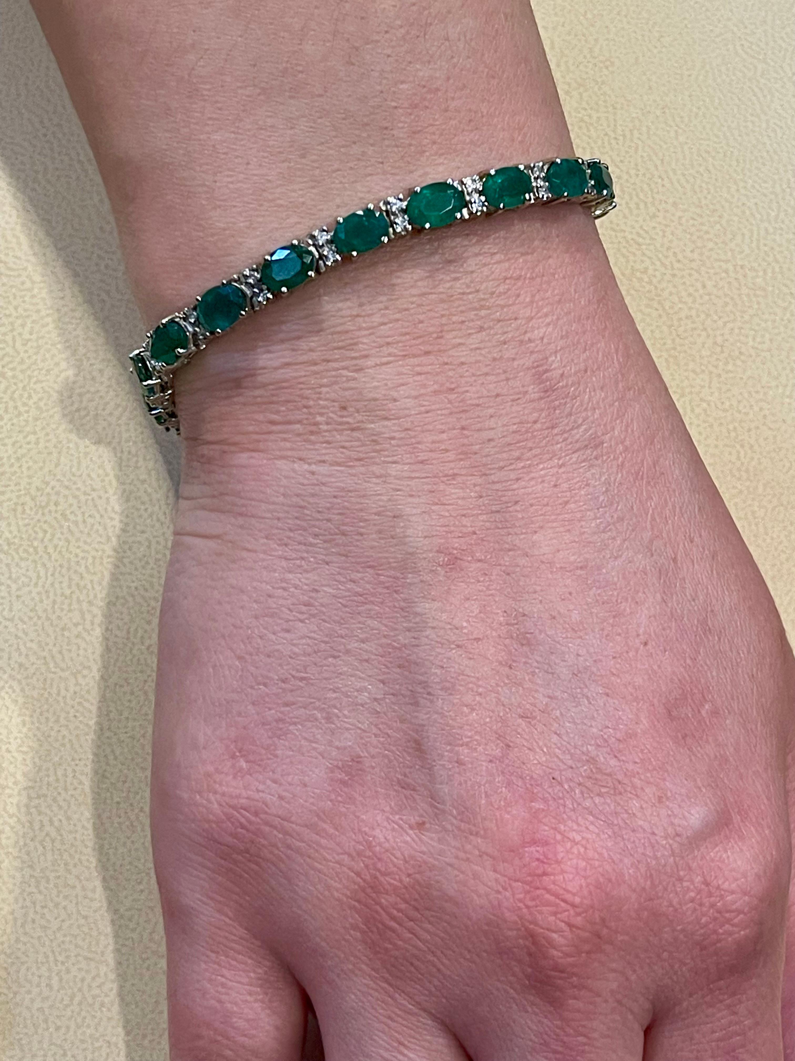 8 Ct Natural Brazilian Emerald and Diamond Tennis Bracelet 14 Karat White Gold In New Condition In New York, NY