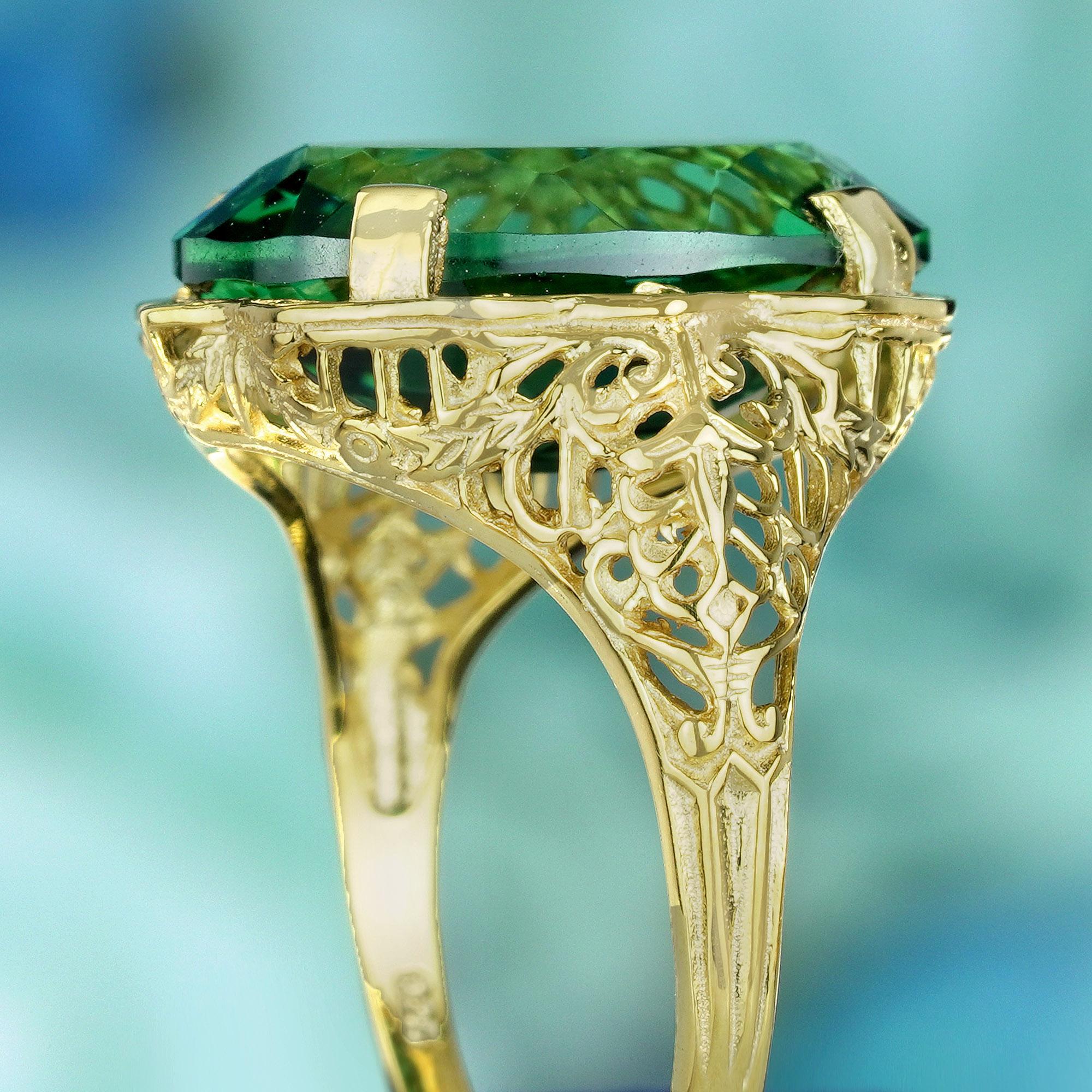 Women's 8 Ct. Natural Green Quartz Vintage Style Filigree Cocktail Ring in Solid 9K Gold For Sale