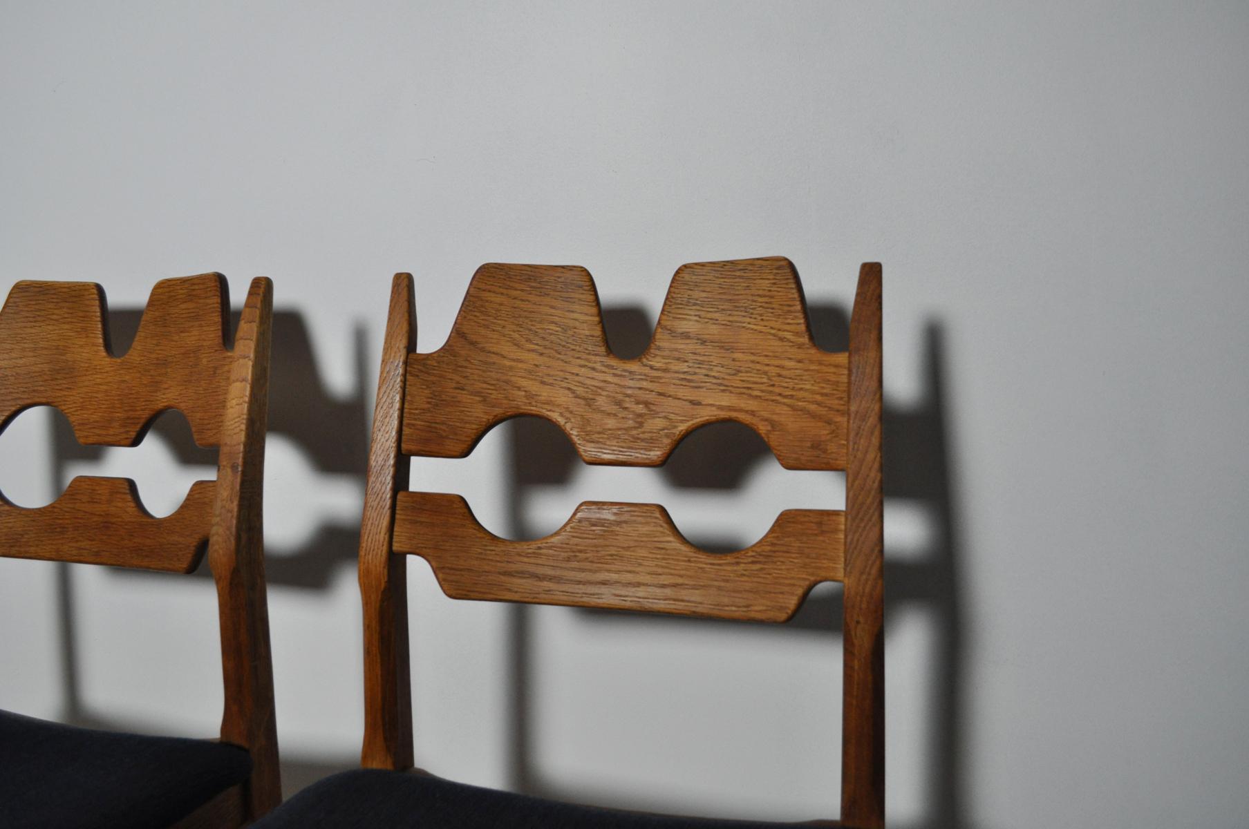 8 Danish Dining Chairs by Henning Kjærnulf For Sale 8