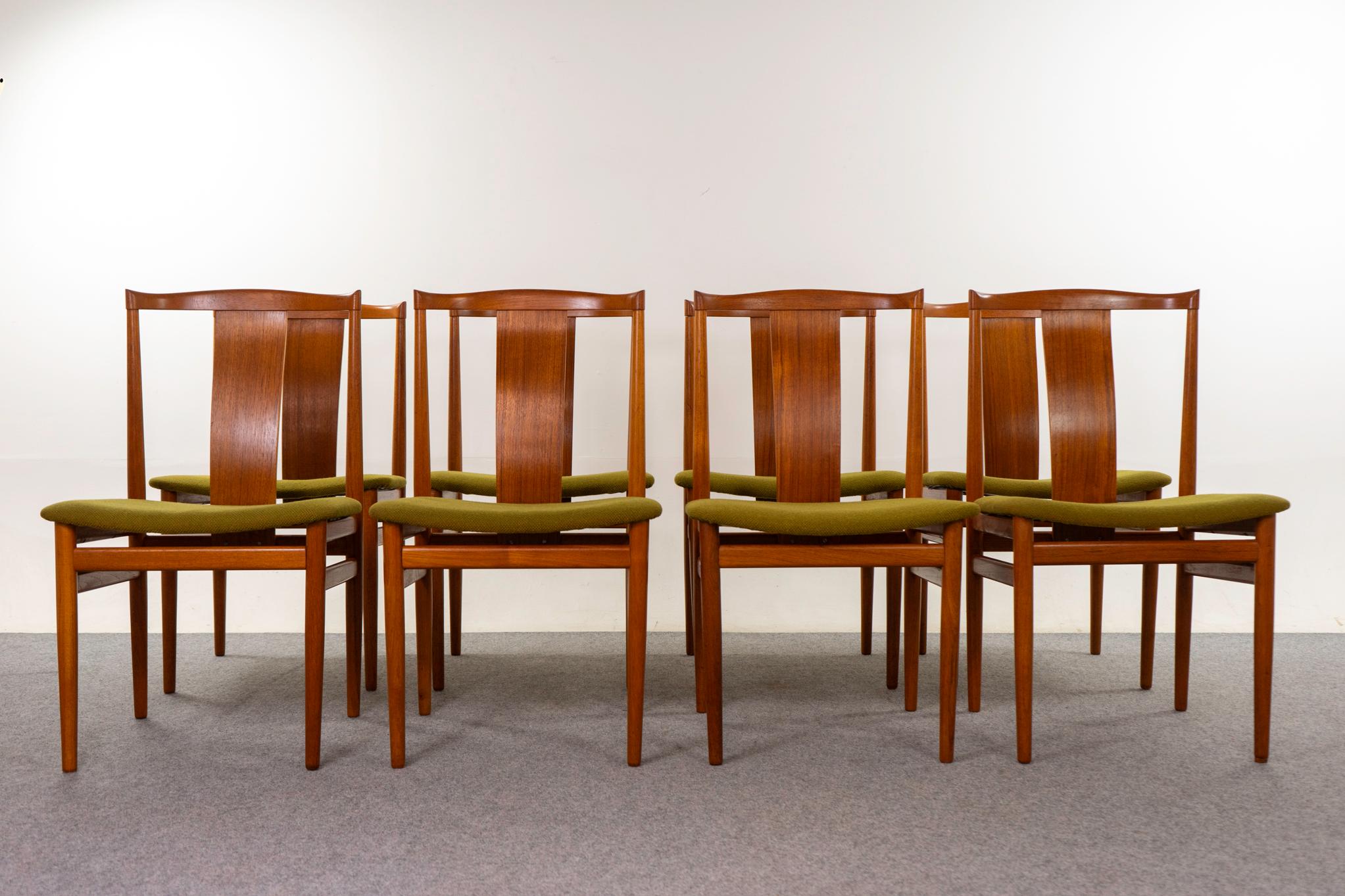 8 Sedie da pranzo moderne danesi in teak di Erling Torvits in vendita 3