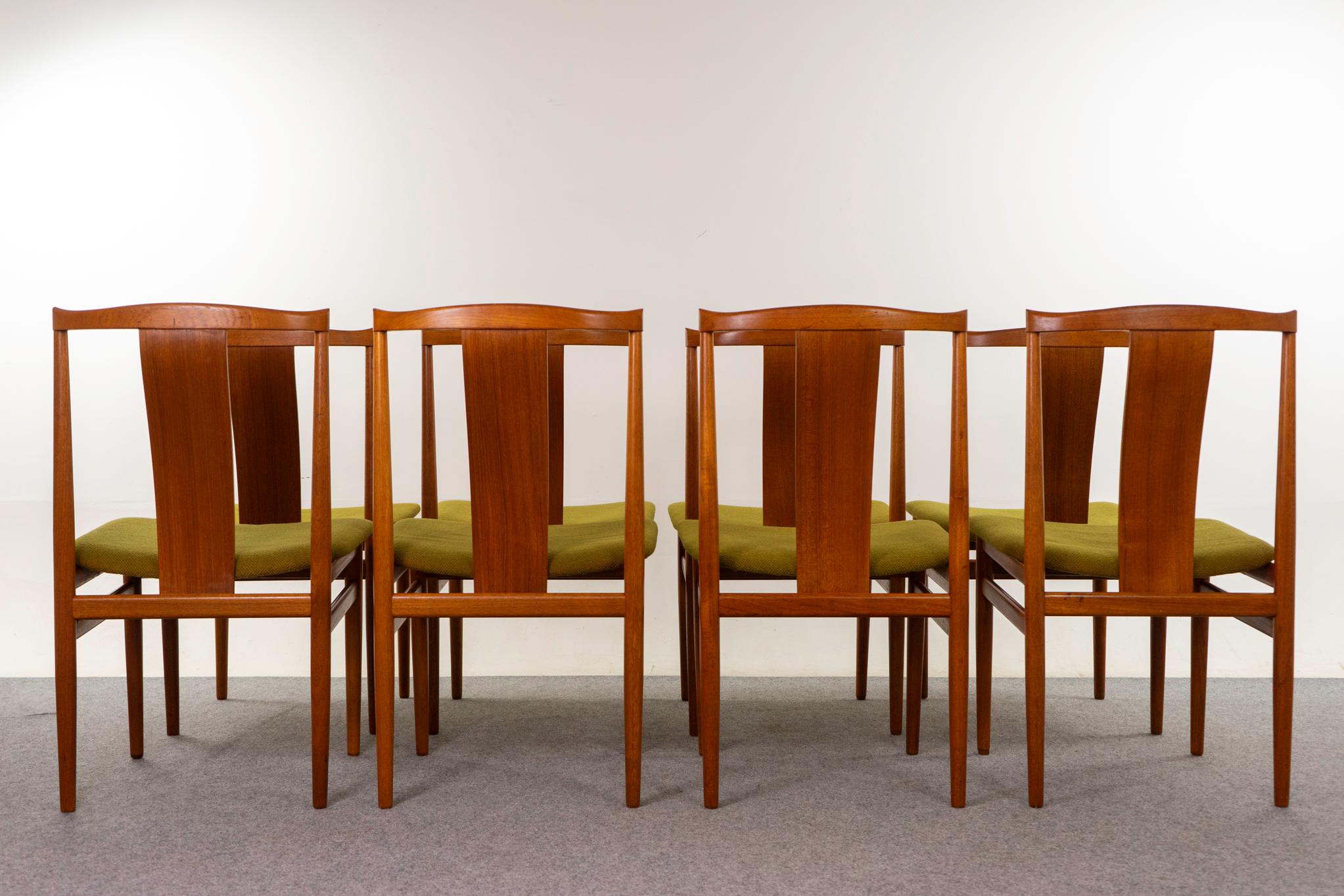 8 Sedie da pranzo moderne danesi in teak di Erling Torvits in vendita 4