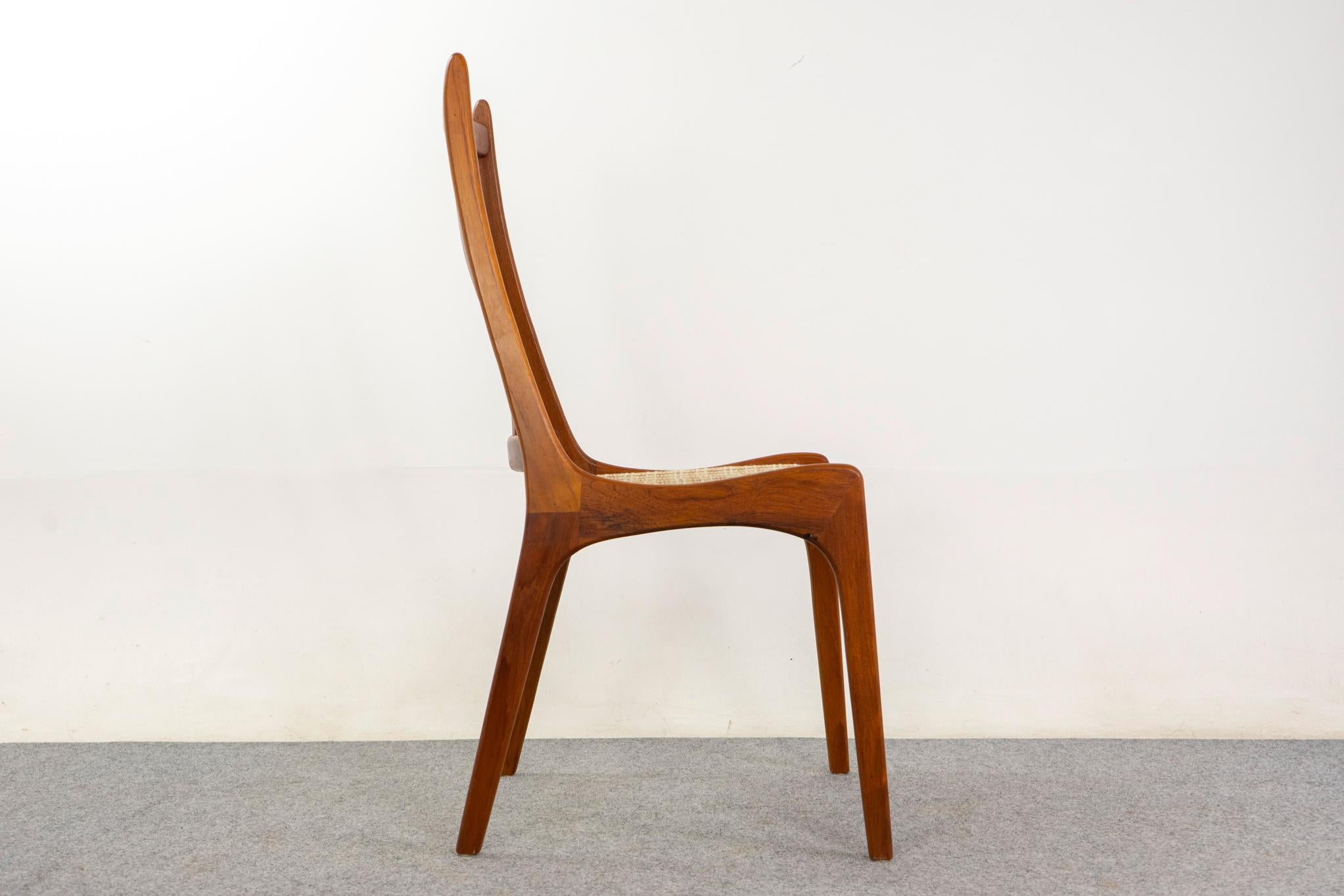 8 Danish Modern Teak Dining Chairs For Sale 5